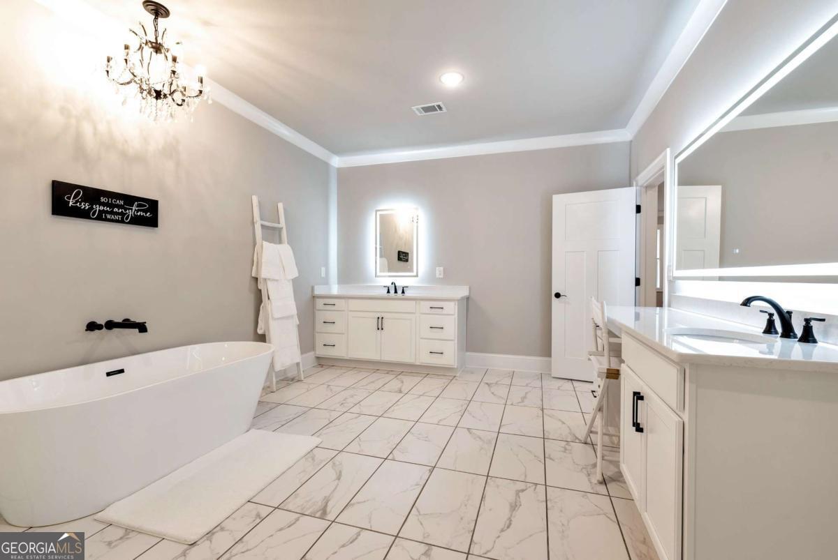 6140 Crescent Moon Ridge Property Photo 35