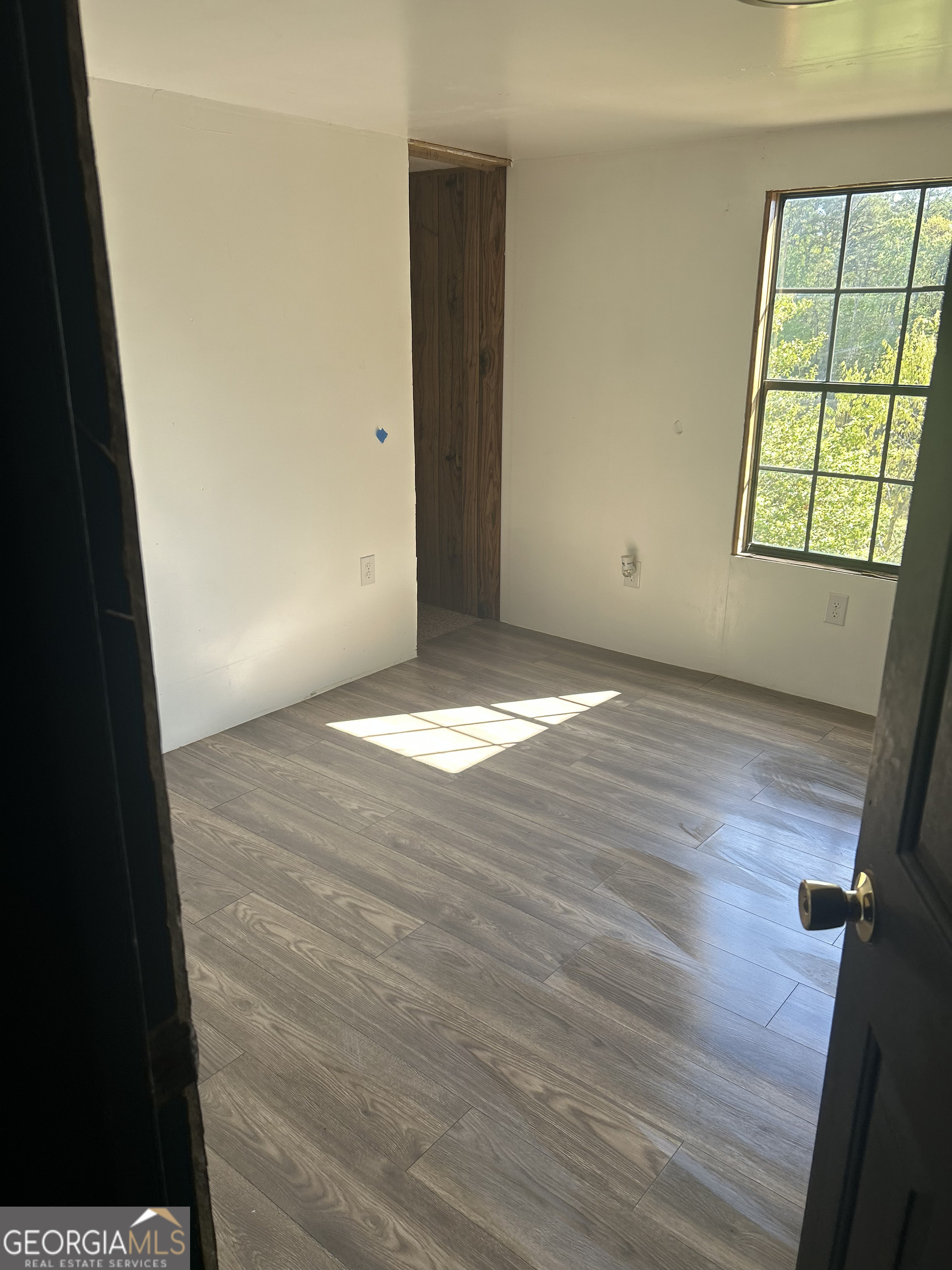 38 Karate Lane Property Photo 5