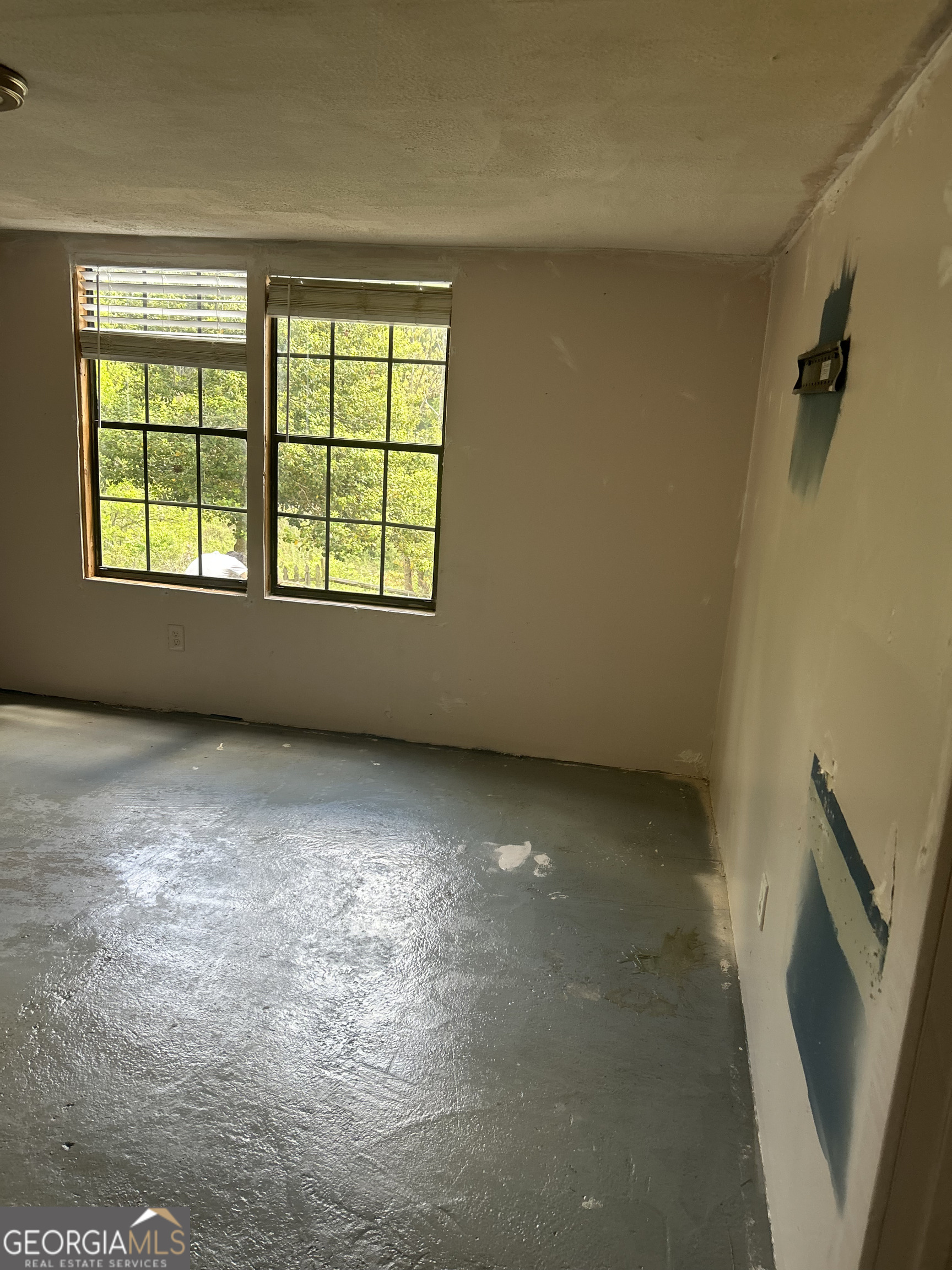 38 Karate Lane Property Photo 15