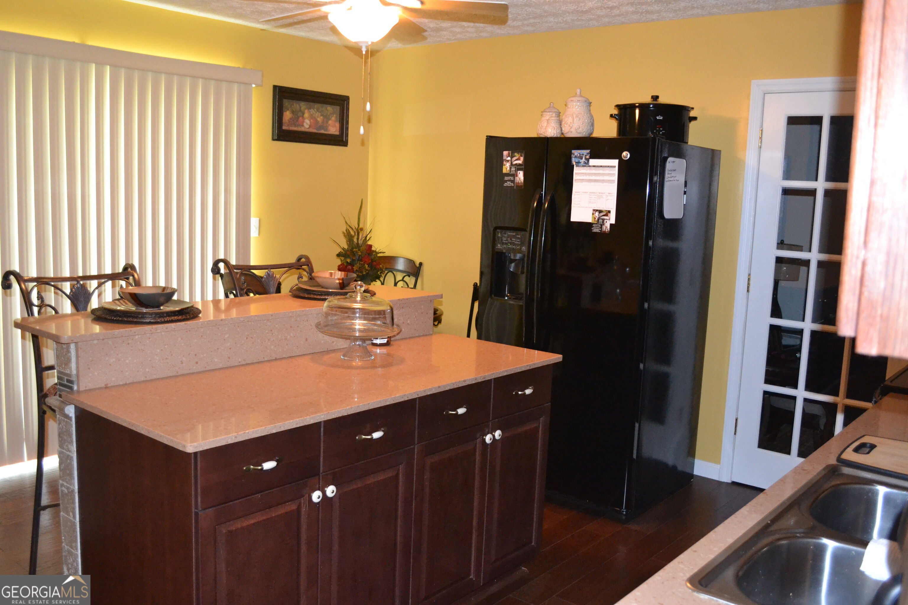 5919 Hunter Road Property Photo 6