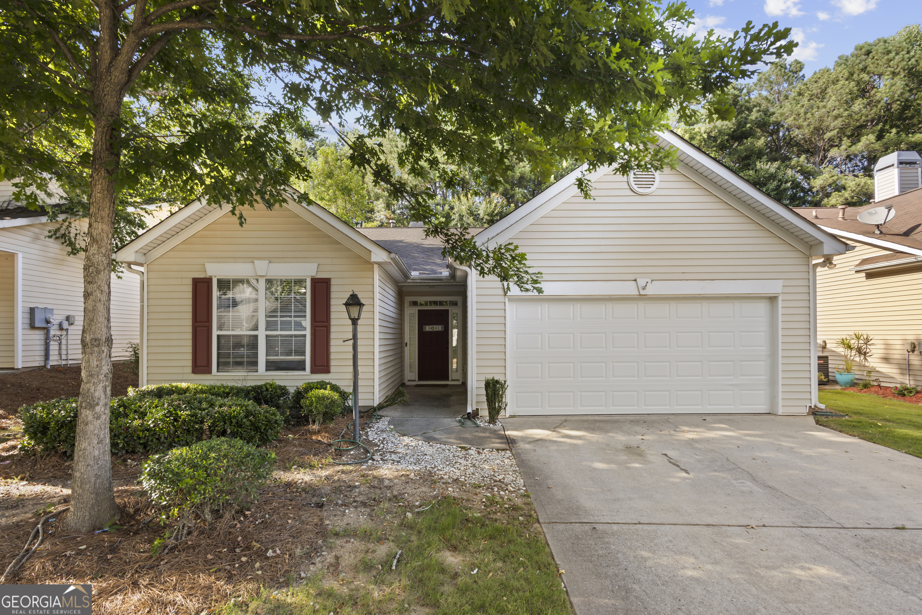 385 Avian Forest Drive Property Photo 1