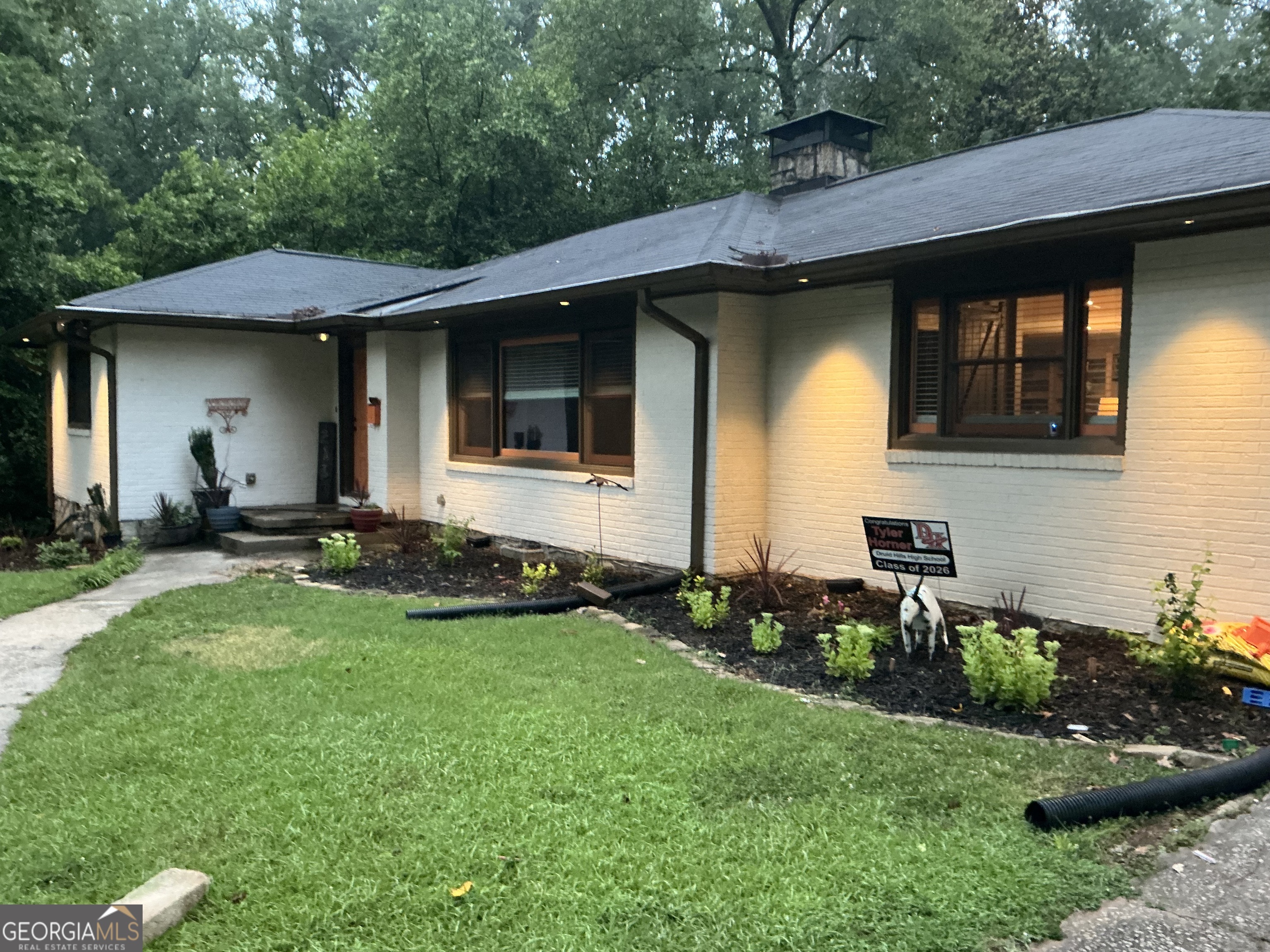 2193 W Ponce De Leon Avenue Property Photo 1