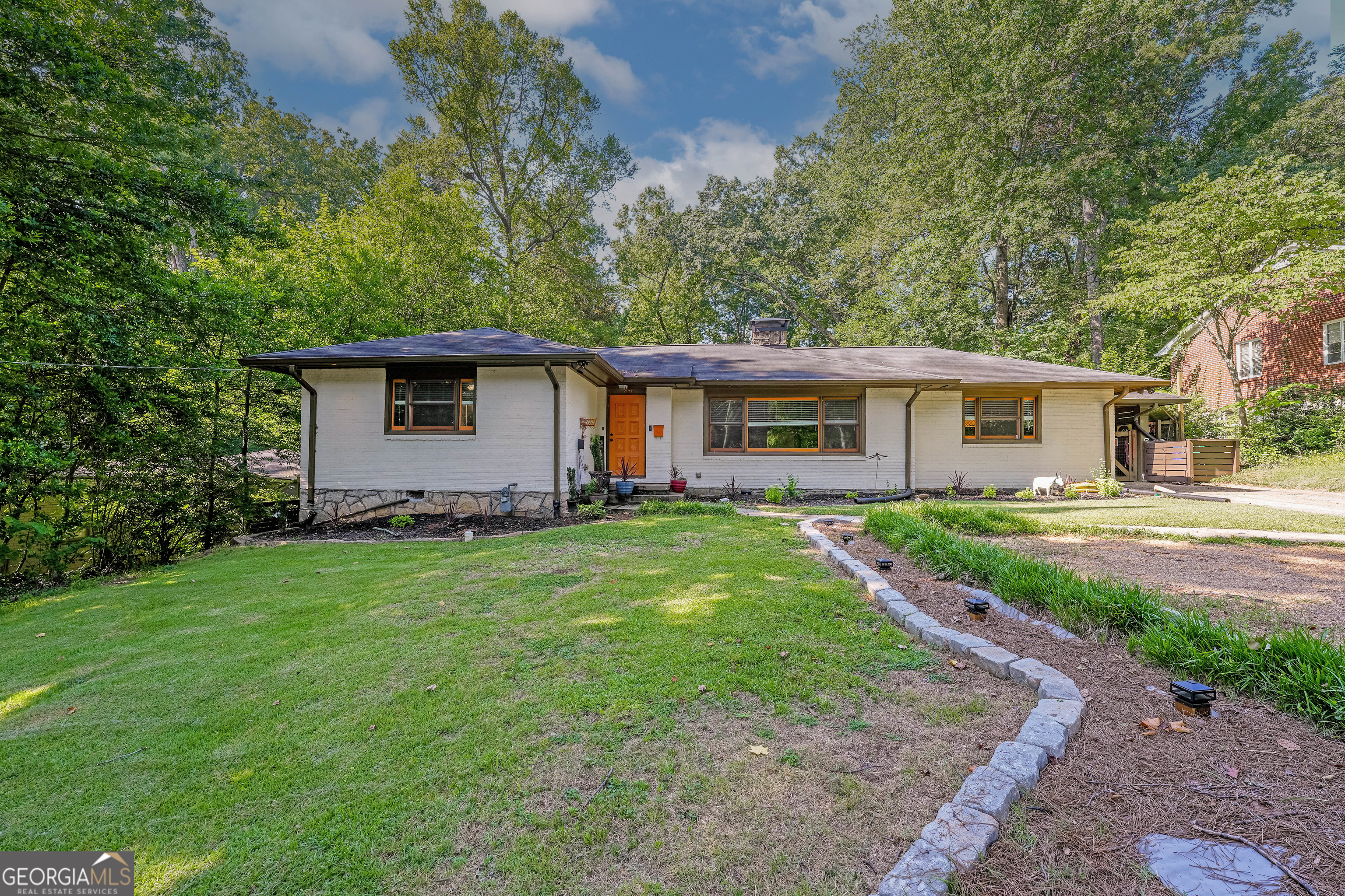 2193 W Ponce De Leon Avenue Property Photo 3