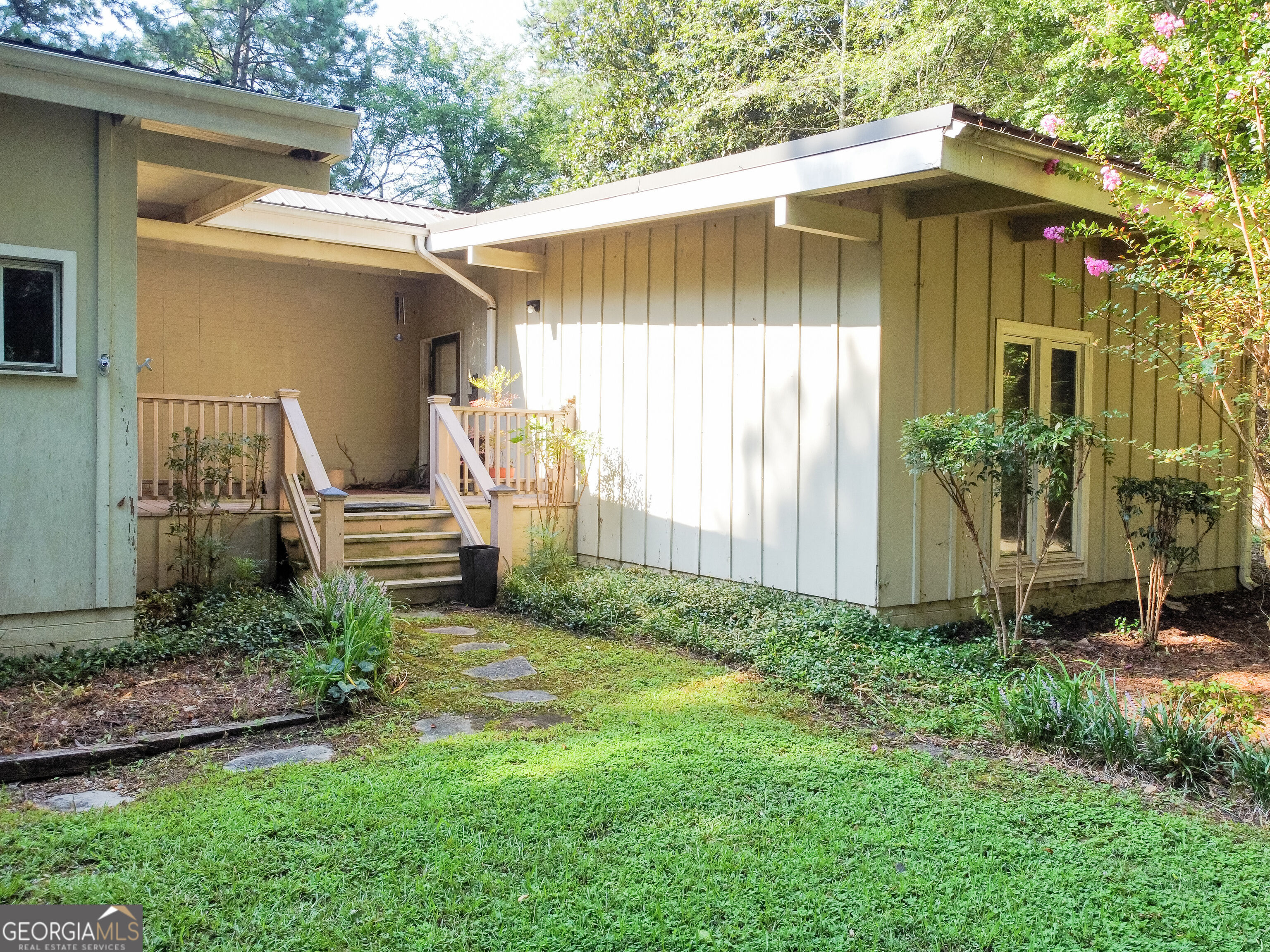 117 Meadow Lane Property Photo 3