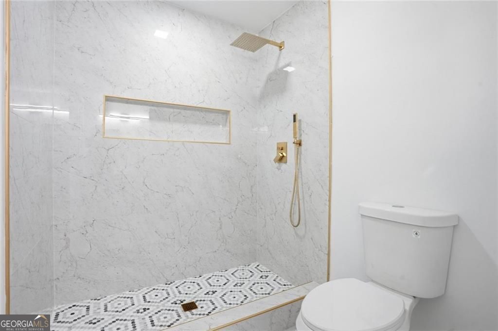 1902 Mural Circle Property Photo 21
