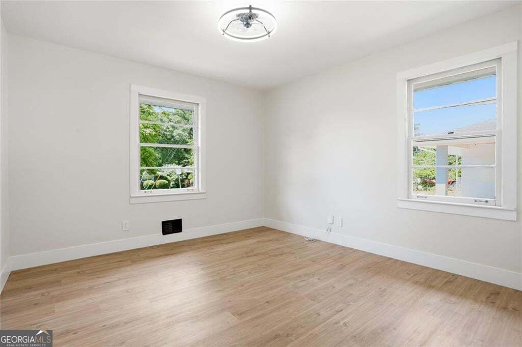 1902 Mural Circle Property Photo 31