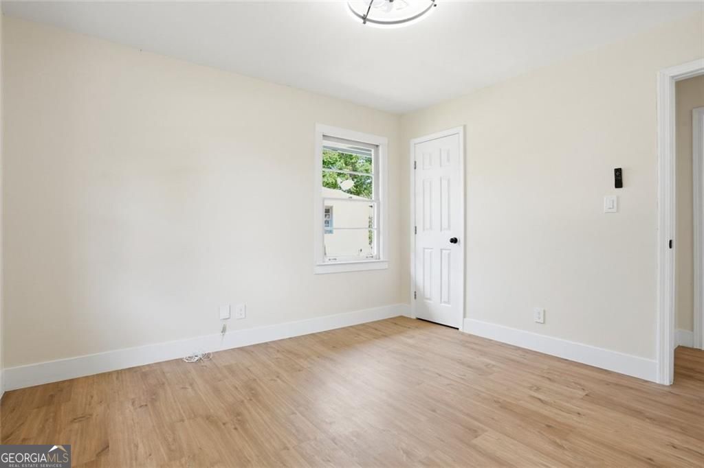 1902 Mural Circle Property Photo 32