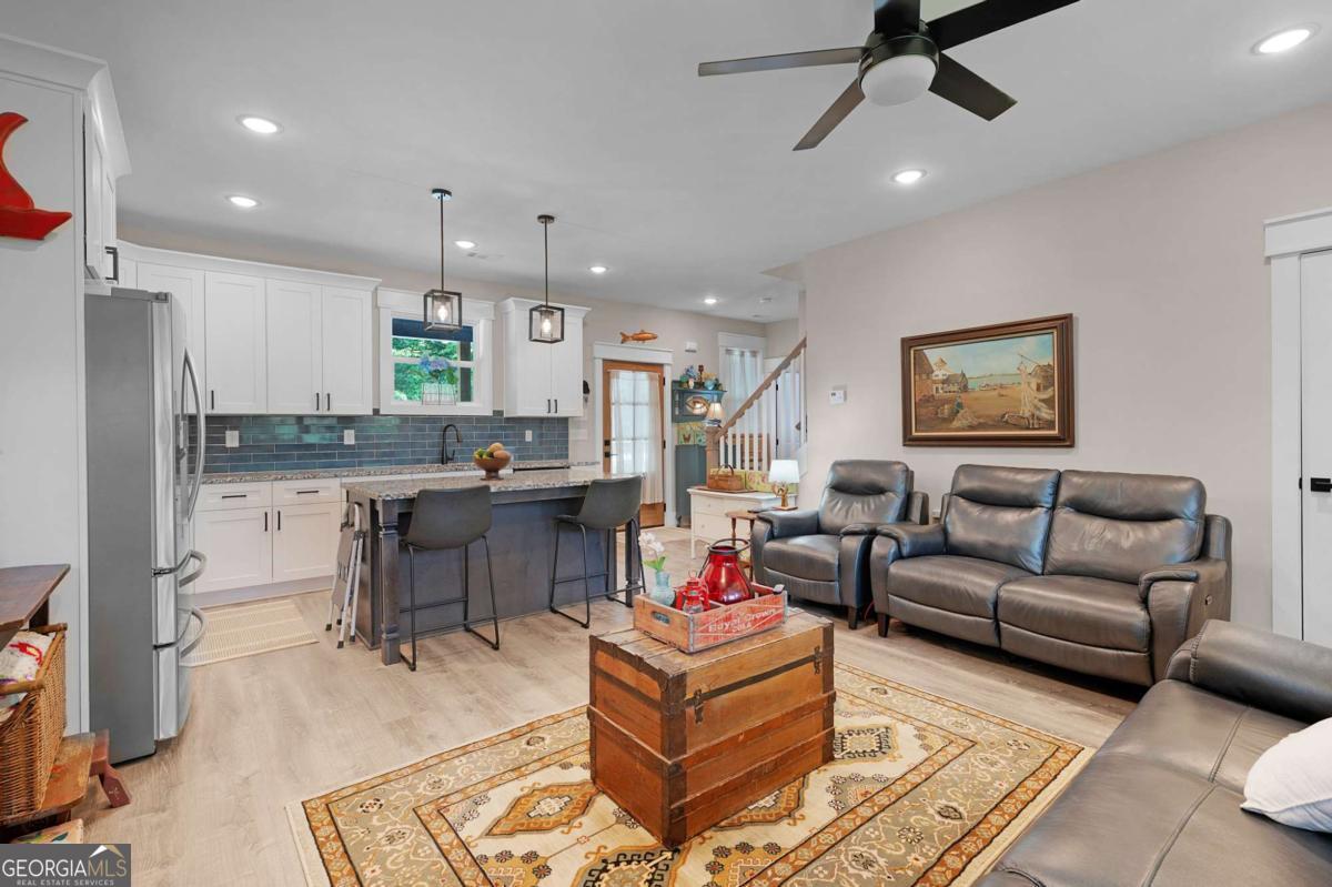 1390 Foxhound Trail Ne Property Photo 11