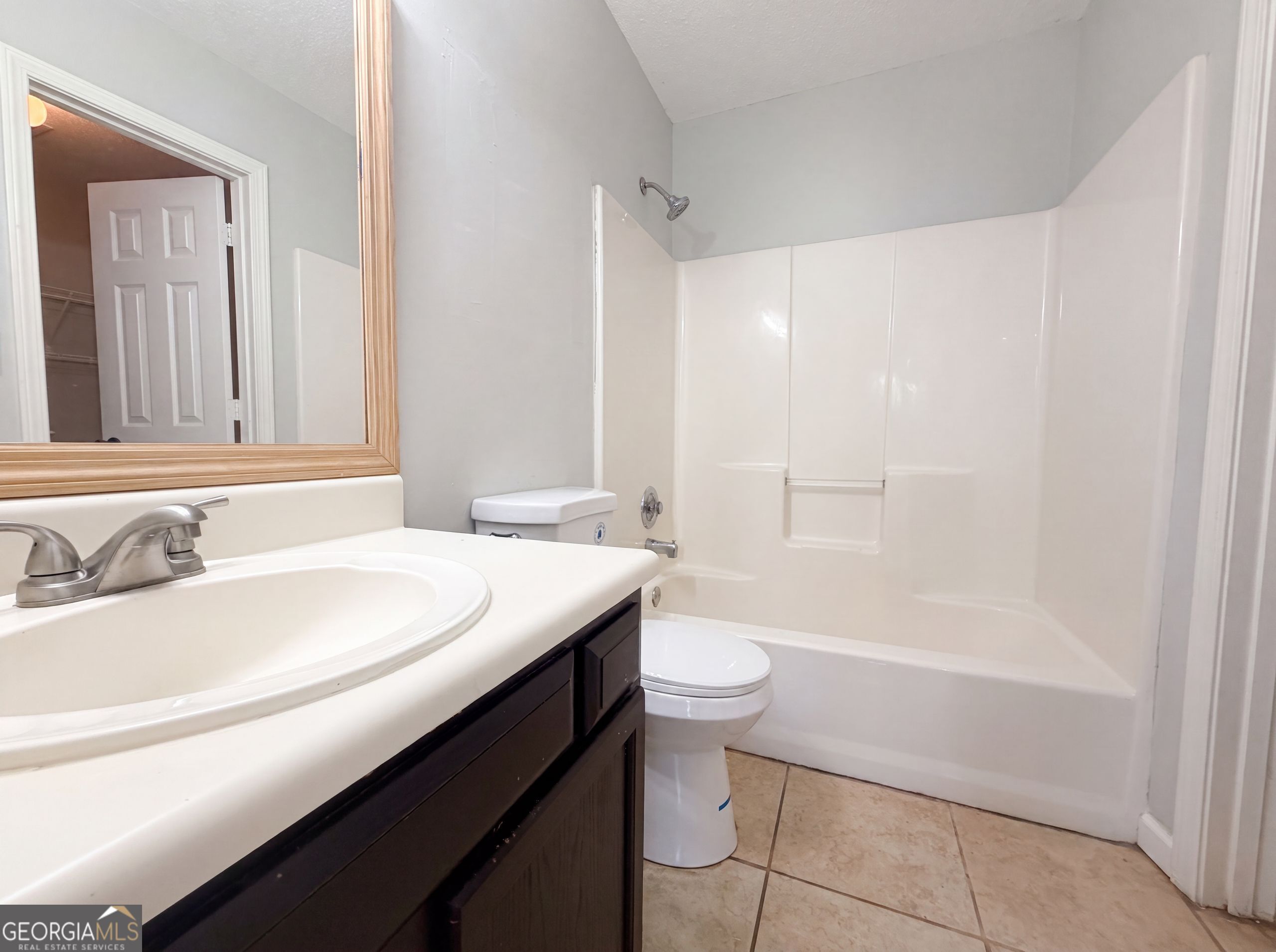 2 Ember Way Property Photo 15