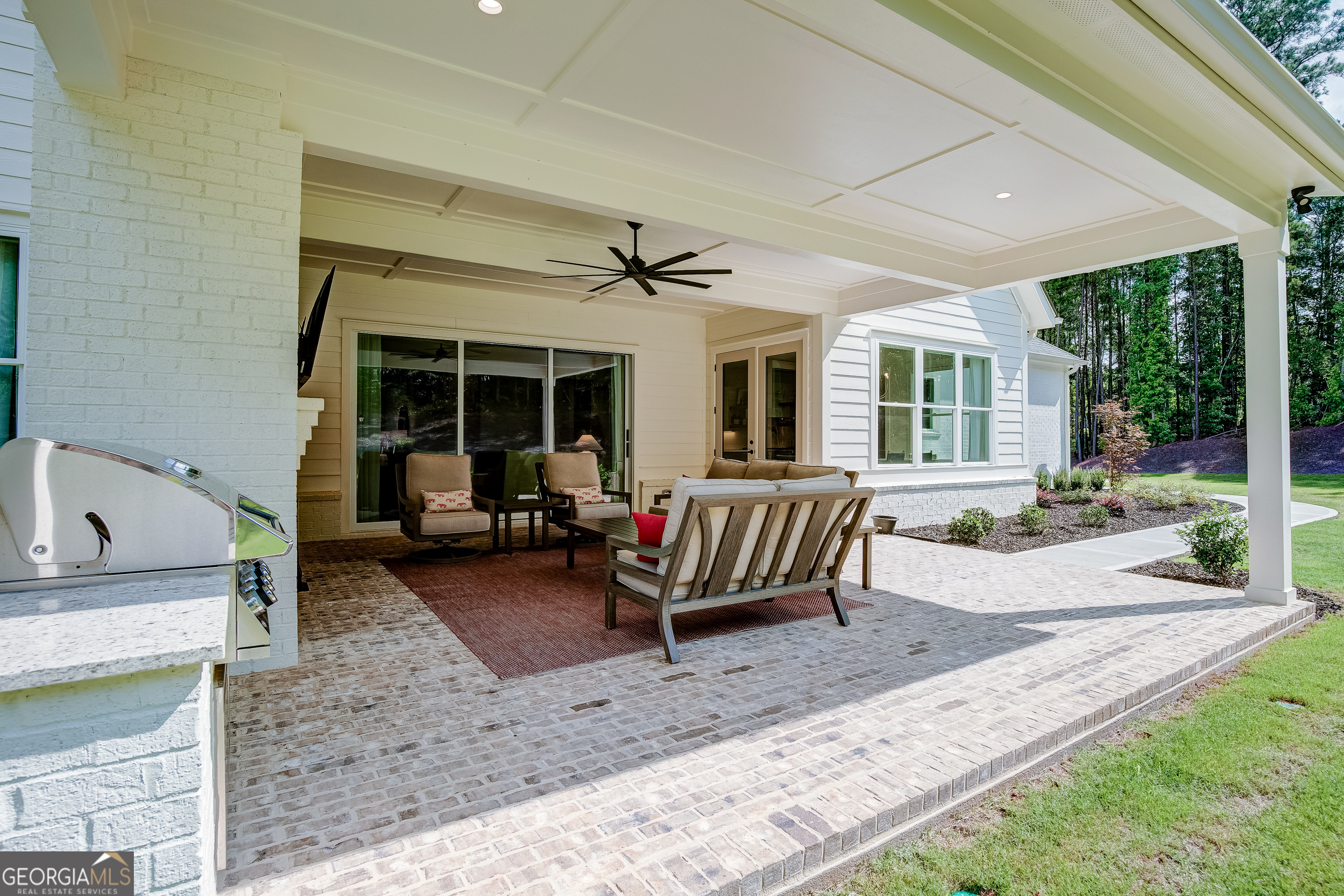 144 Forest Berry Court Property Photo 3