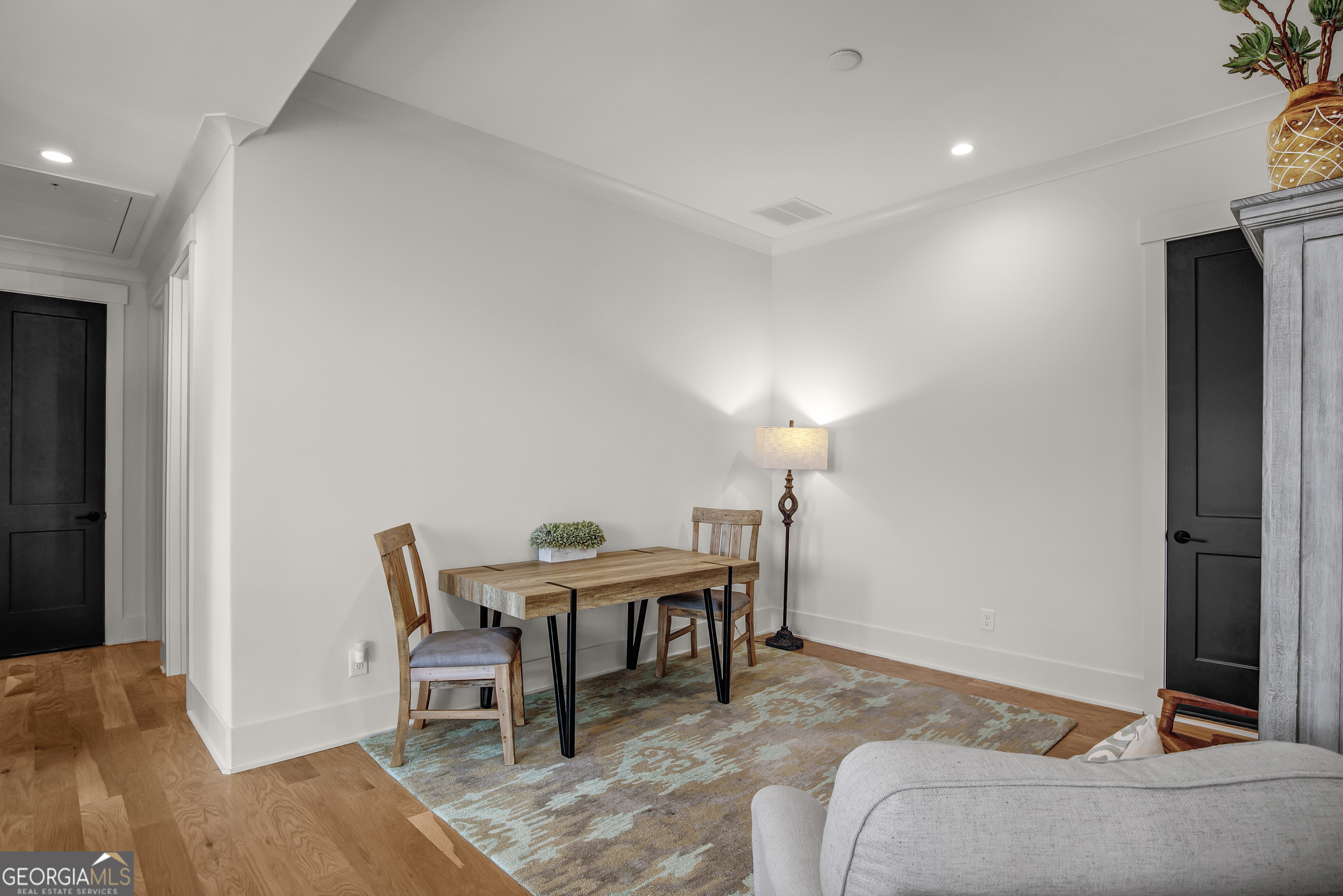 144 Forest Berry Court Property Photo 38