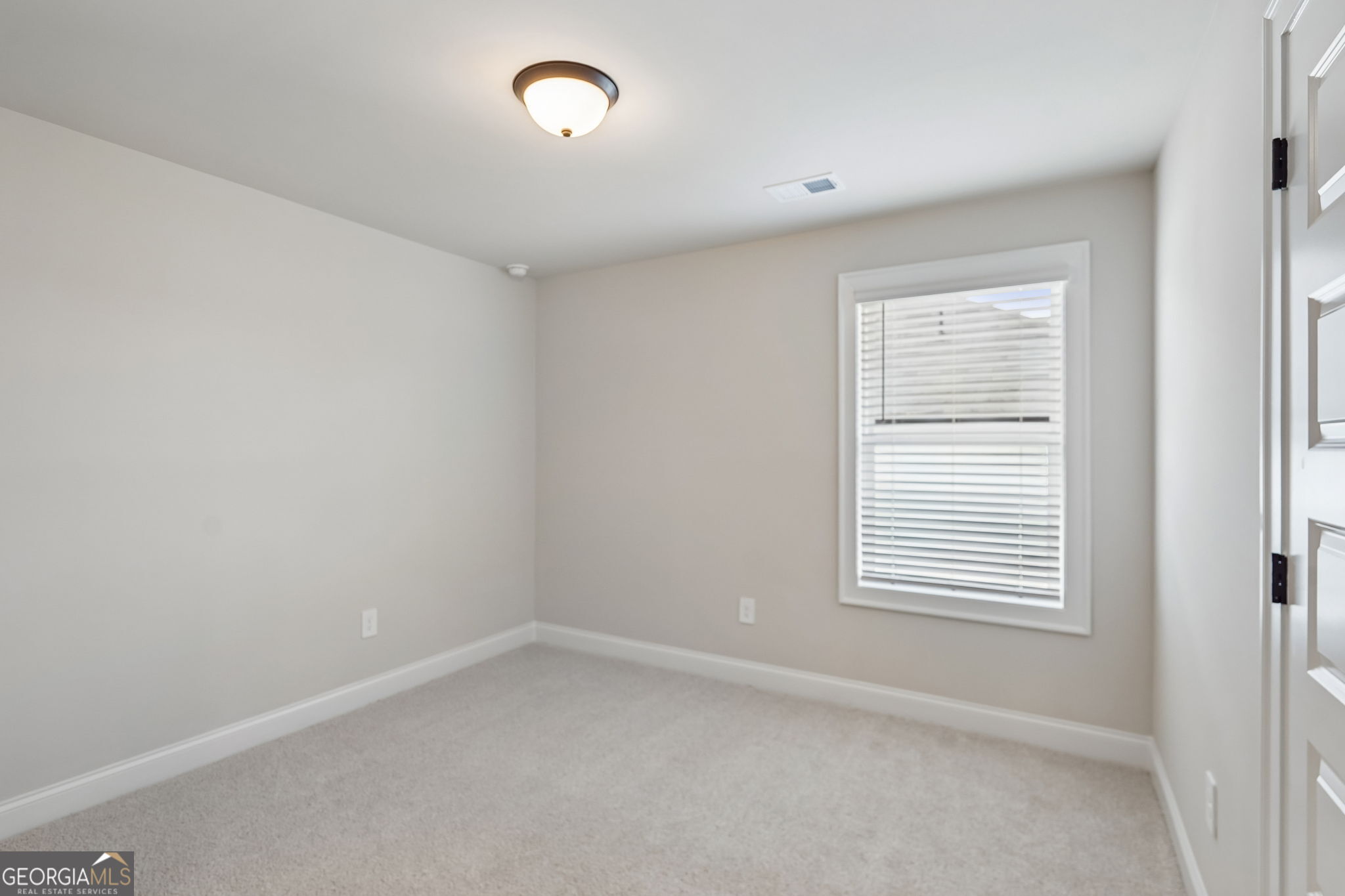 5557 Cabernet Lane Property Photo 25