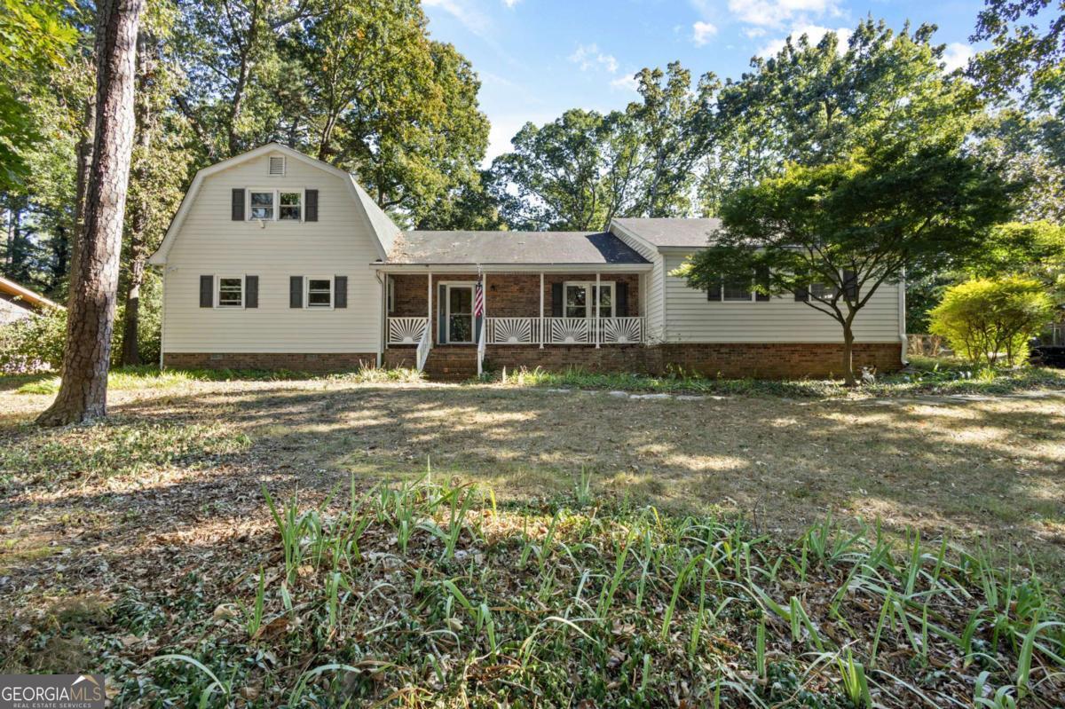 1676 Heritage Drive Property Photo 1