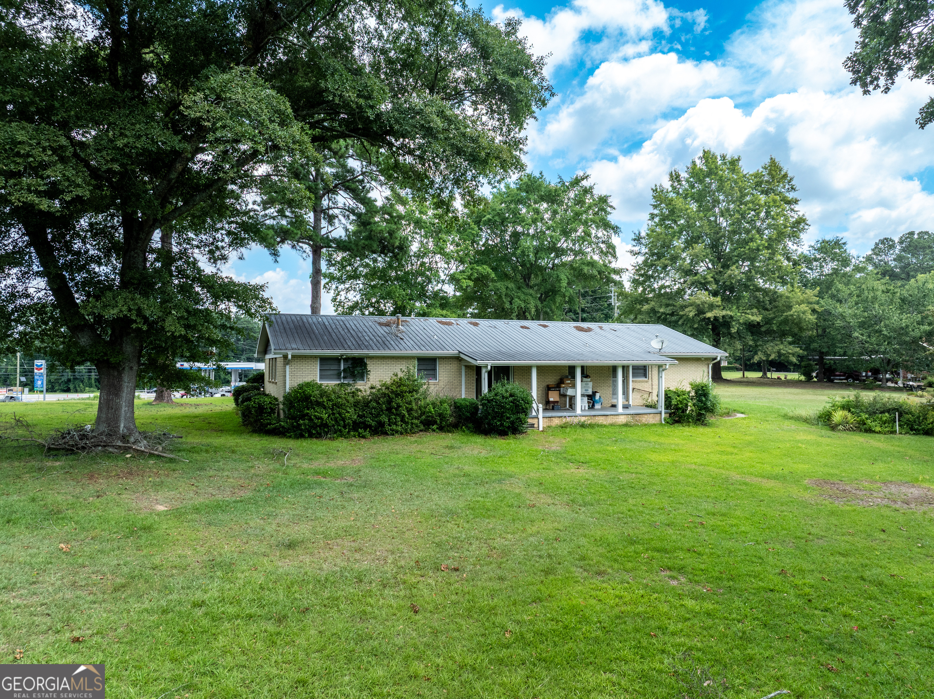7359 Pleasant Hill Road Property Photo 5