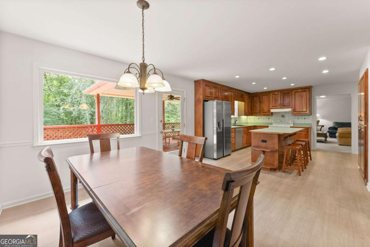 2405 Brooks Road Property Photo 17