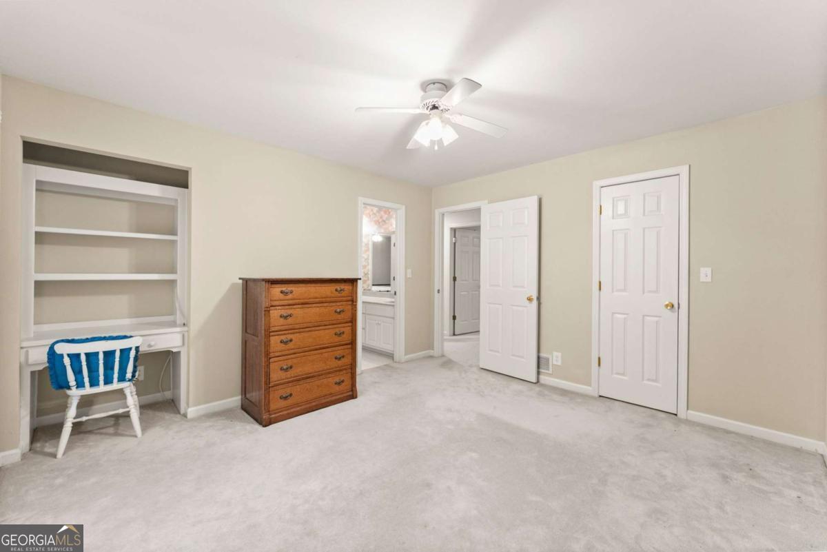 2405 Brooks Road Property Photo 27