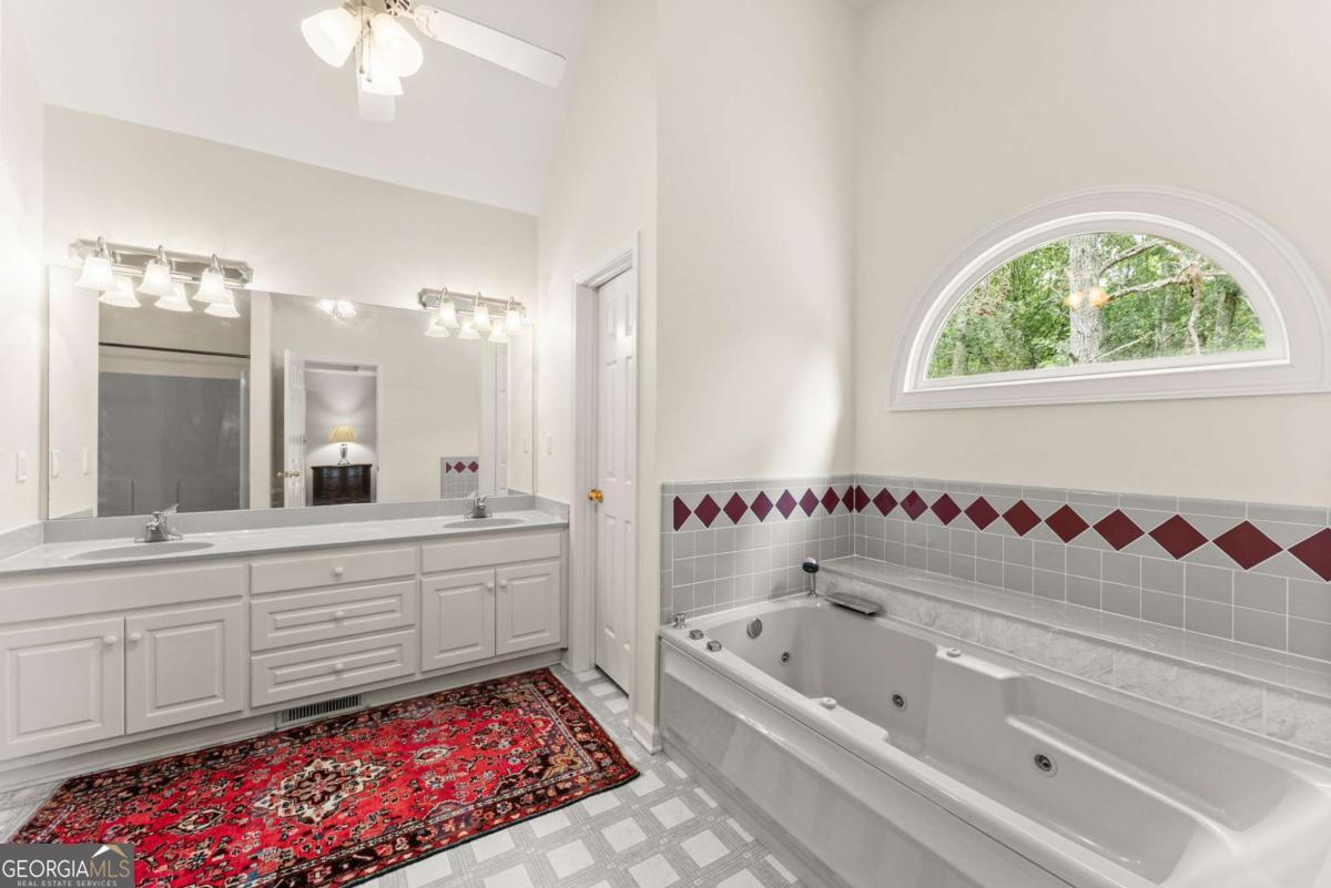2405 Brooks Road Property Photo 30