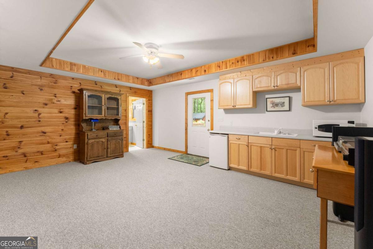 2405 Brooks Road Property Photo 36