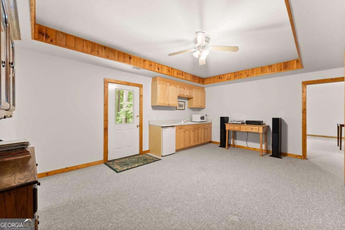2405 Brooks Road Property Photo 37