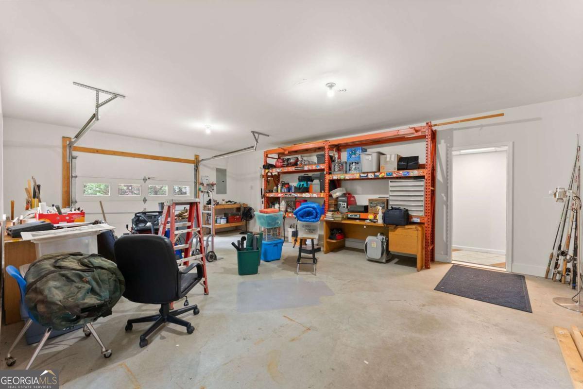2405 Brooks Road Property Photo 45