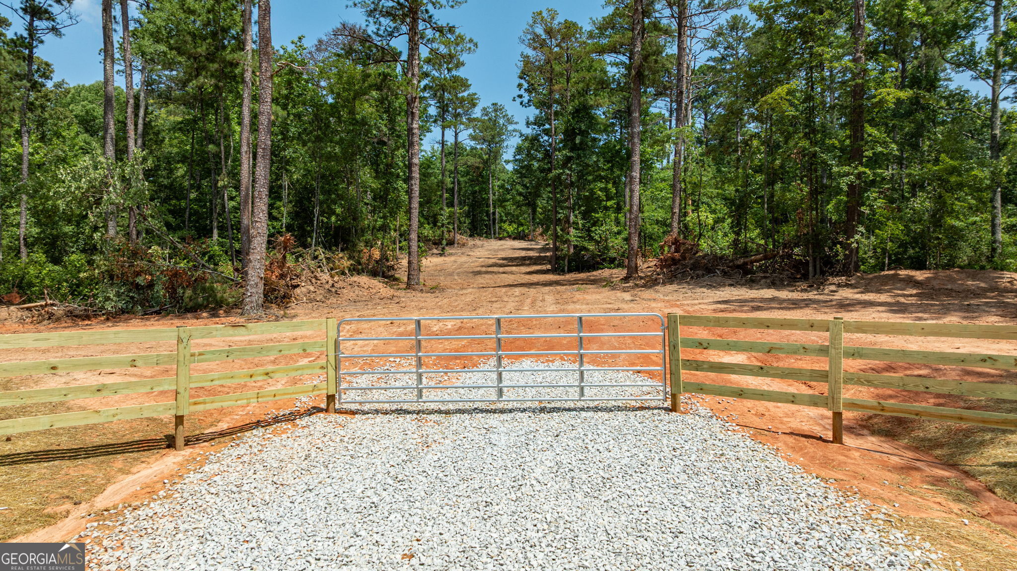 499 Faust Farm Road Property Photo 2