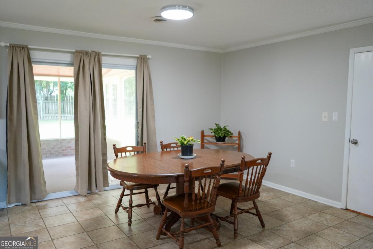 307 Pinewood Drive Property Photo 15