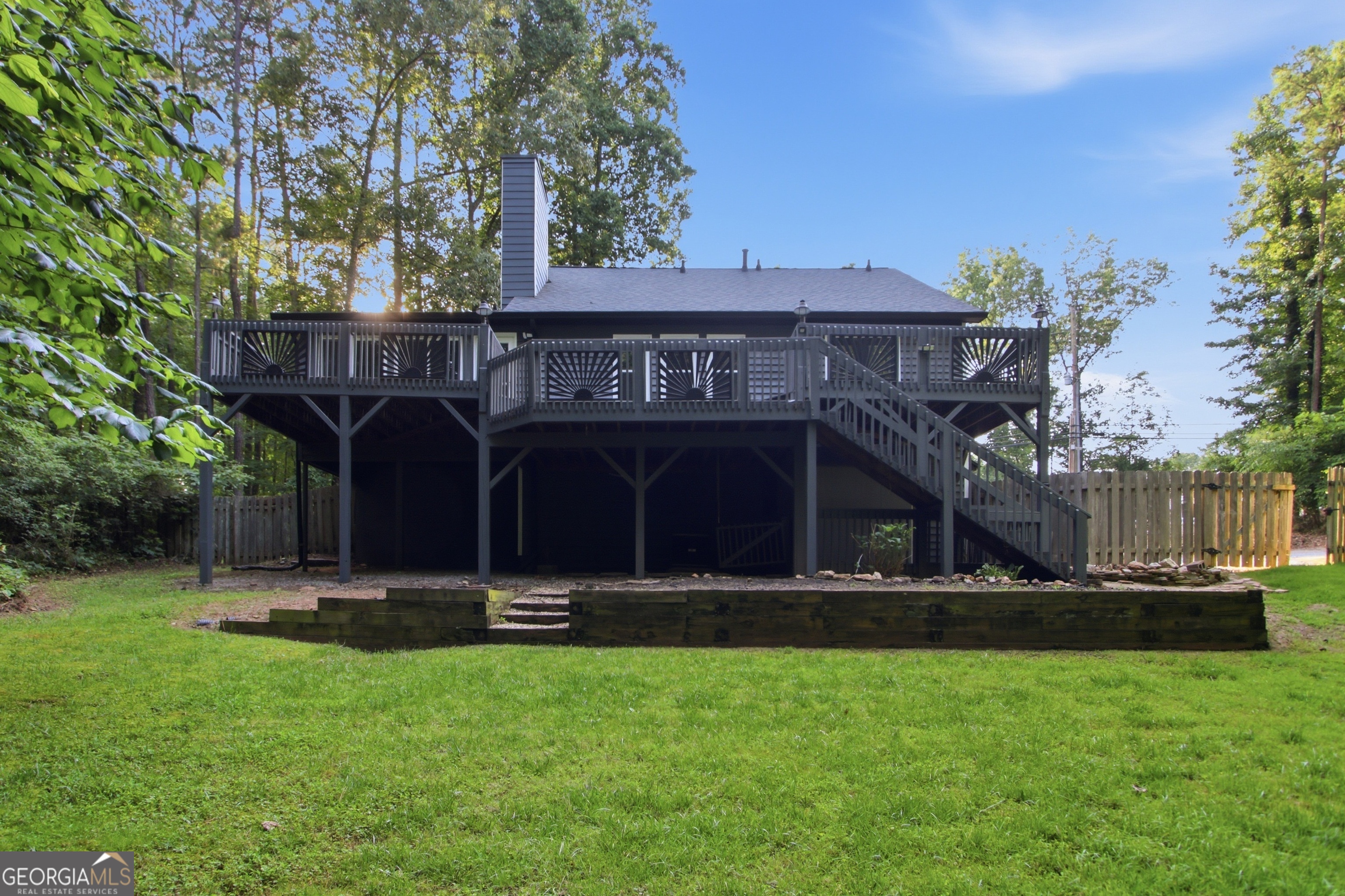 399 N Victoria Road Property Photo 5