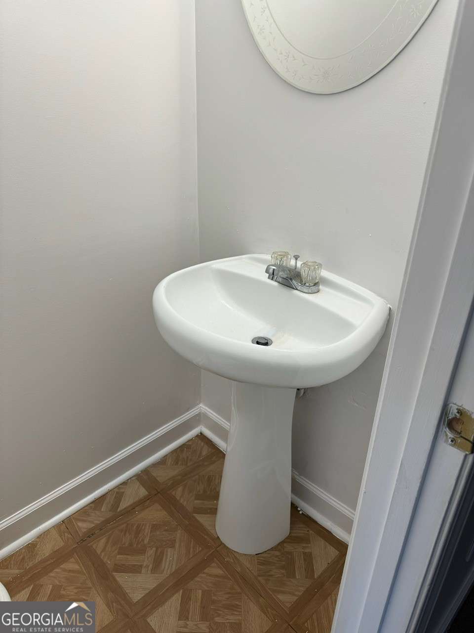 1564 Eastern Sunrise Lane Property Photo 7