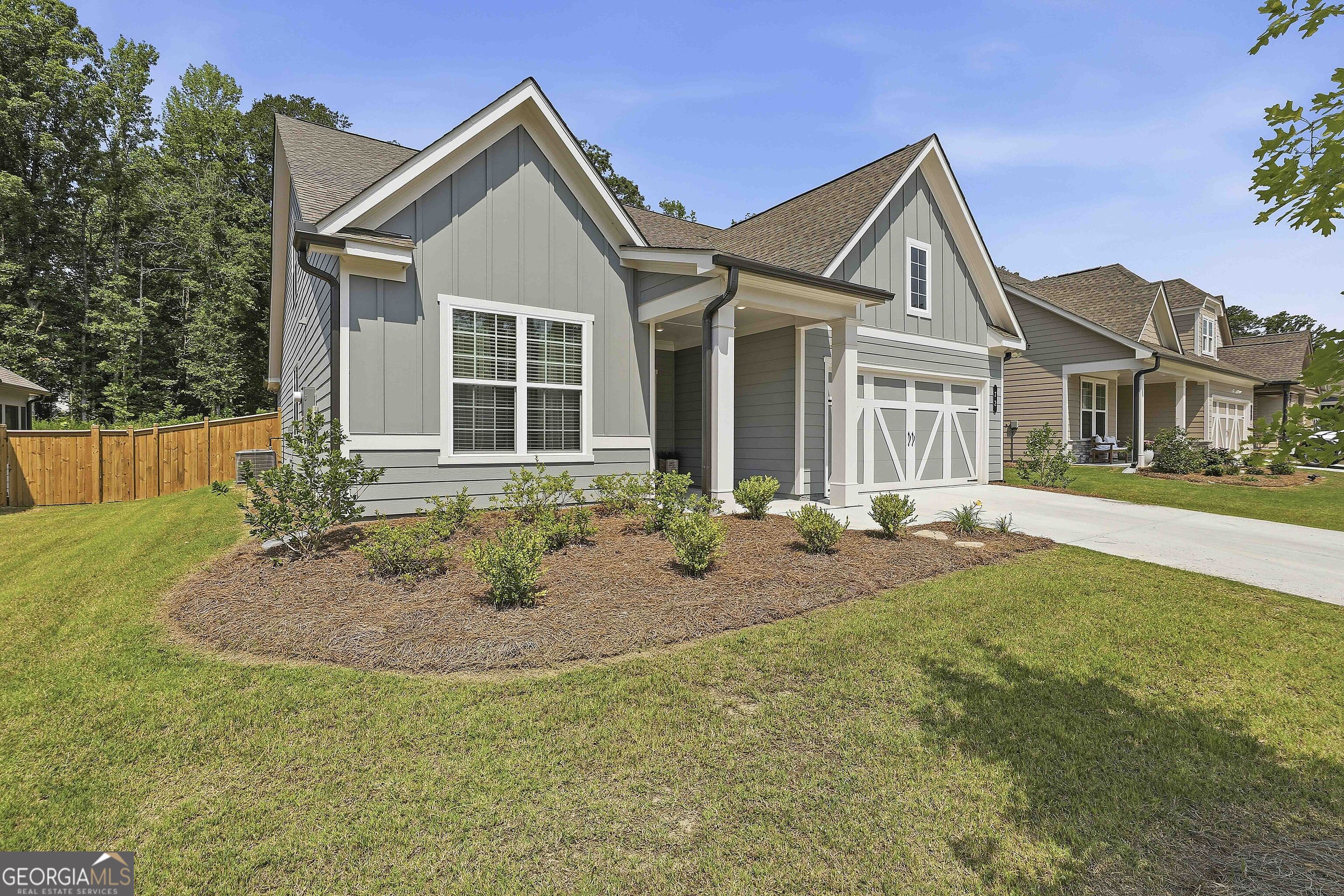 72 Mayhaw Point Property Photo 2