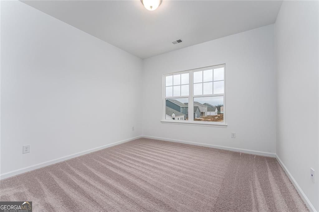 700 Euharlee Road Property Photo 13