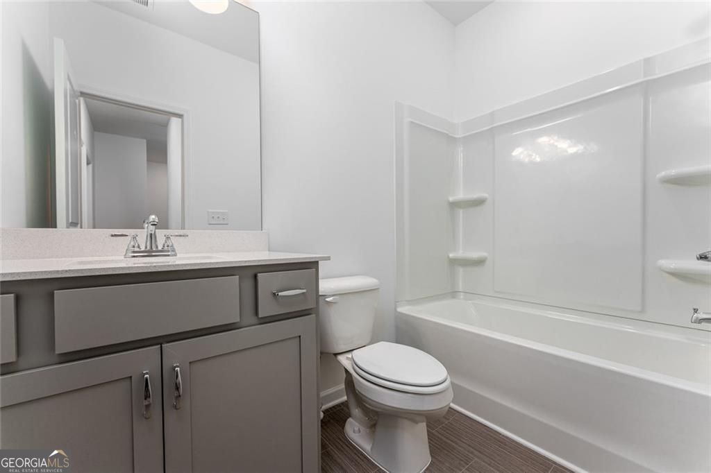 700 Euharlee Road Property Photo 15