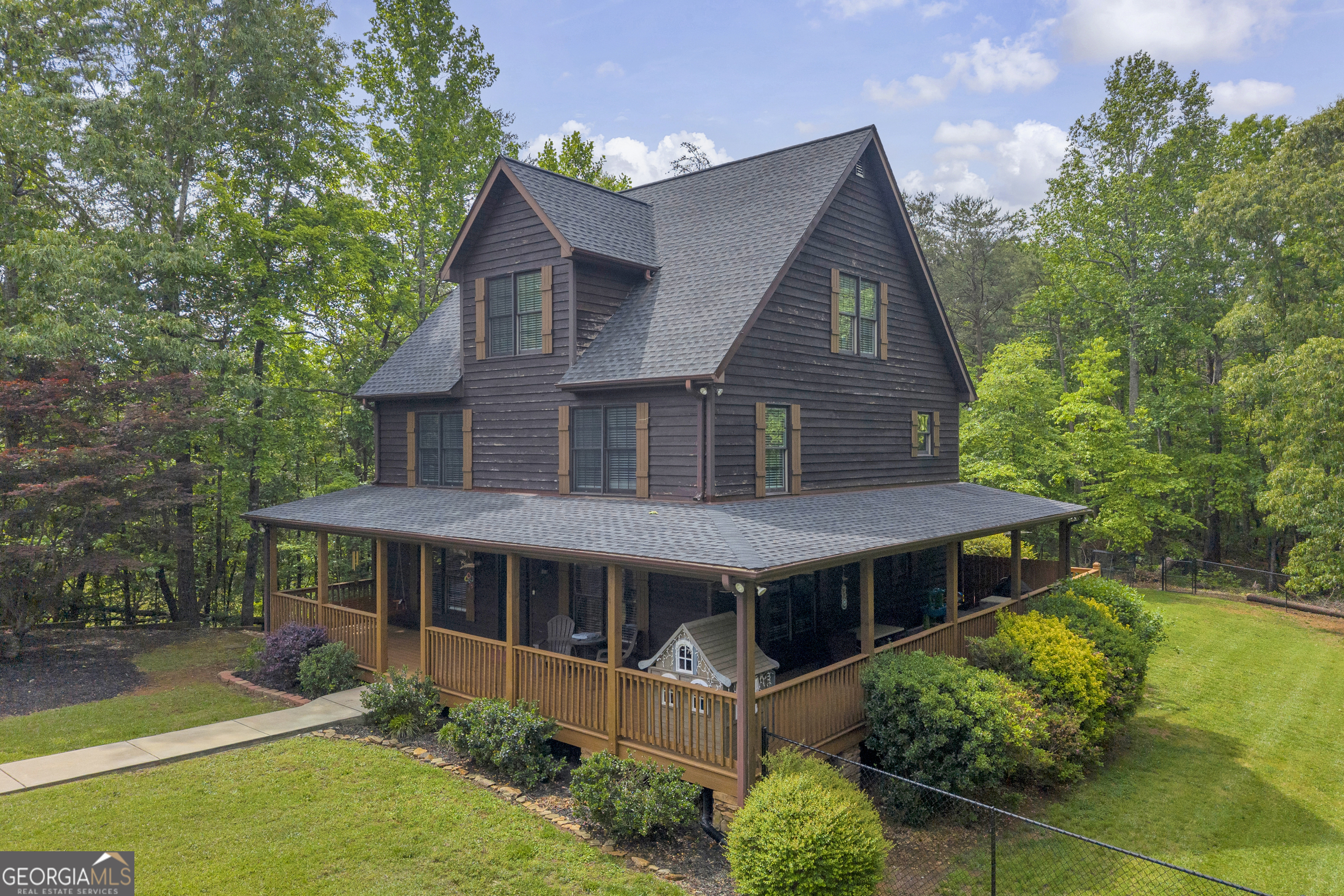 946 Riverdale Road Property Photo 1