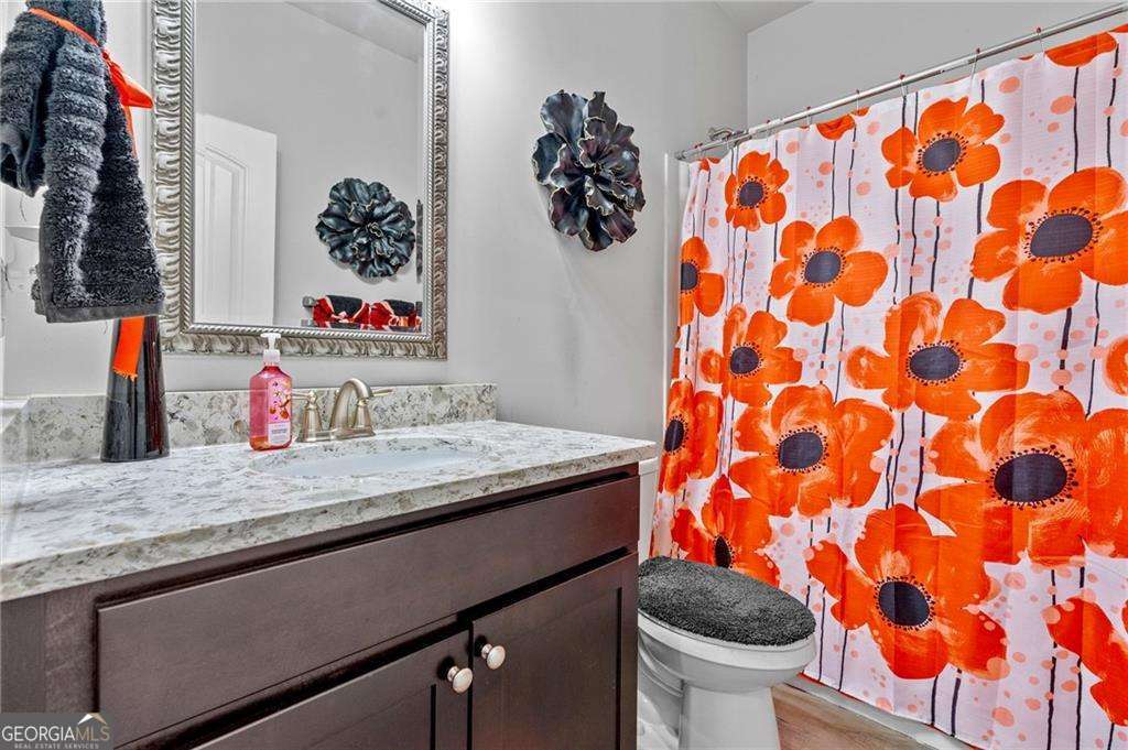 108 Fountain Oak Property Photo 12
