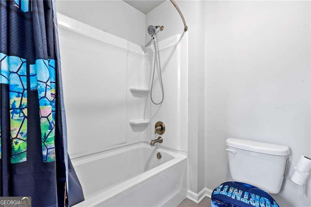 108 Fountain Oak Property Photo 24