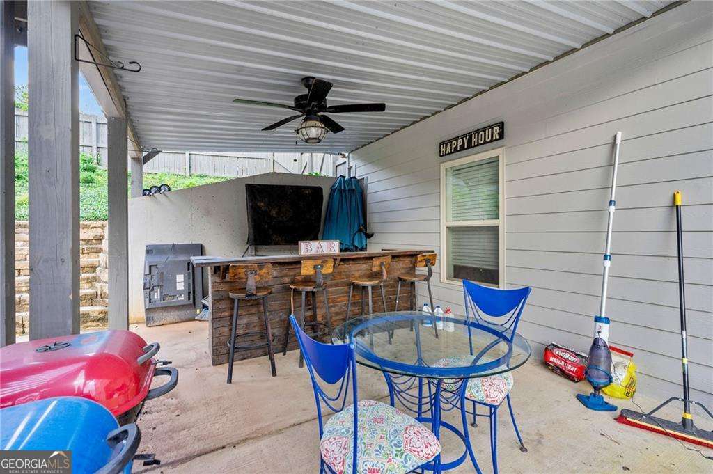 108 Fountain Oak Property Photo 40