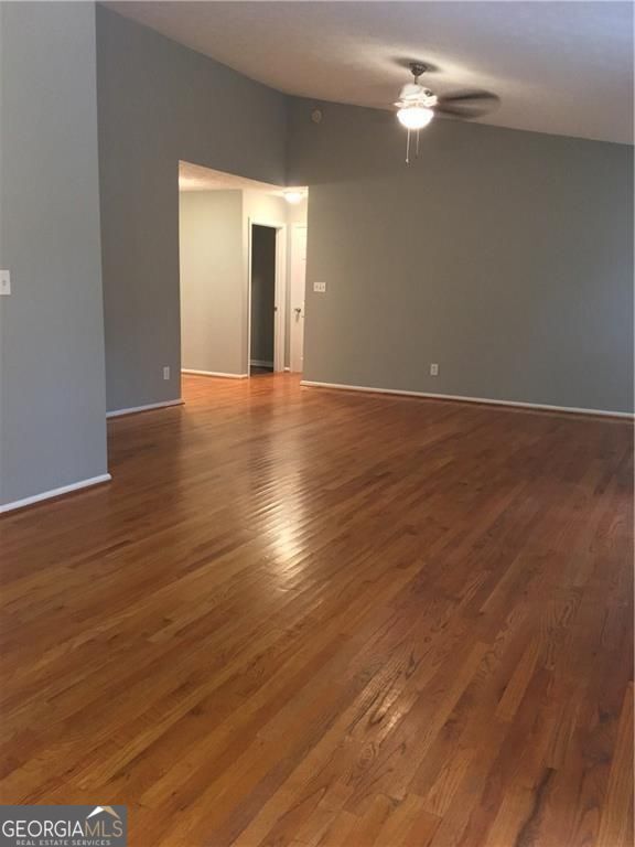 3225 Ennfield Lane Property Photo 3