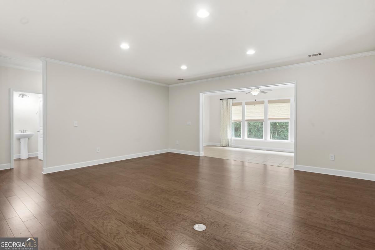 1110 Dockside Place Property Photo 25
