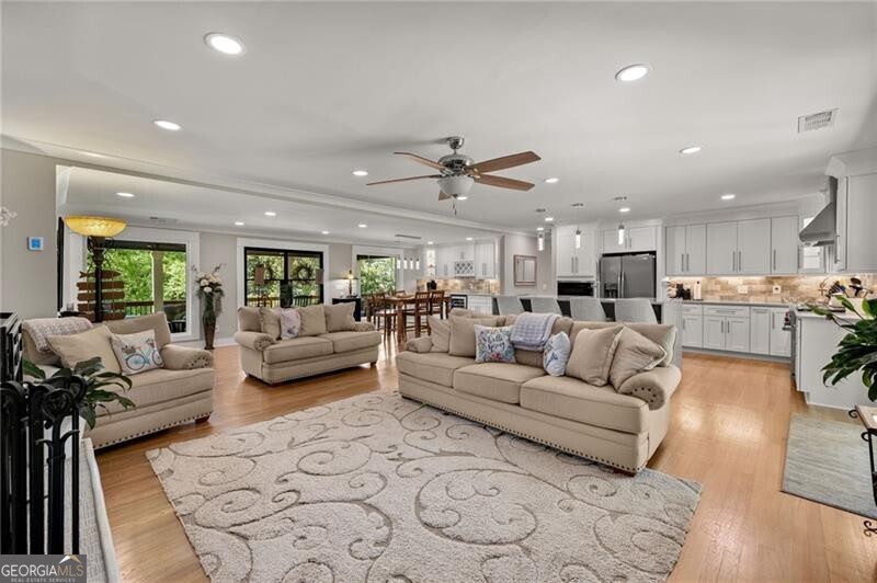 6470 Samoa Way Property Photo 32