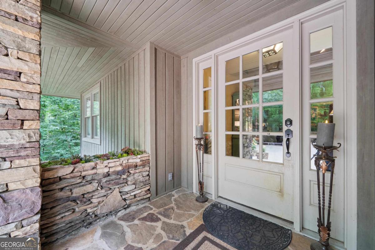 1031 Old Still Road Property Photo 15
