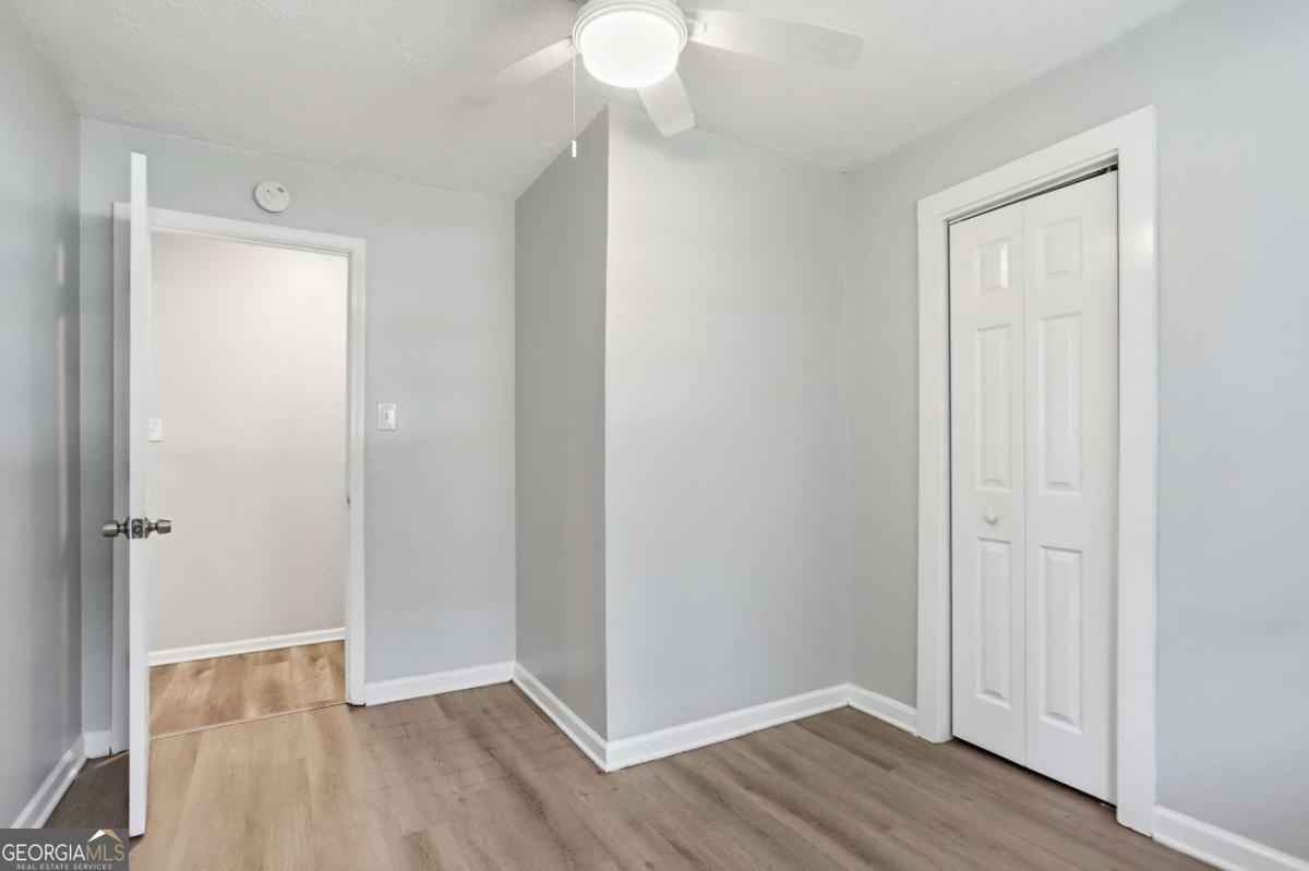 6183 Ellis Street Property Photo 10