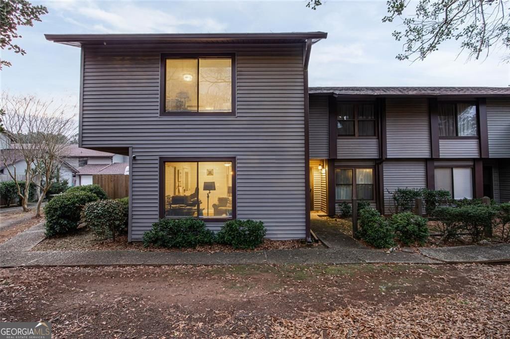 2739 Whitewater Court Property Photo 1