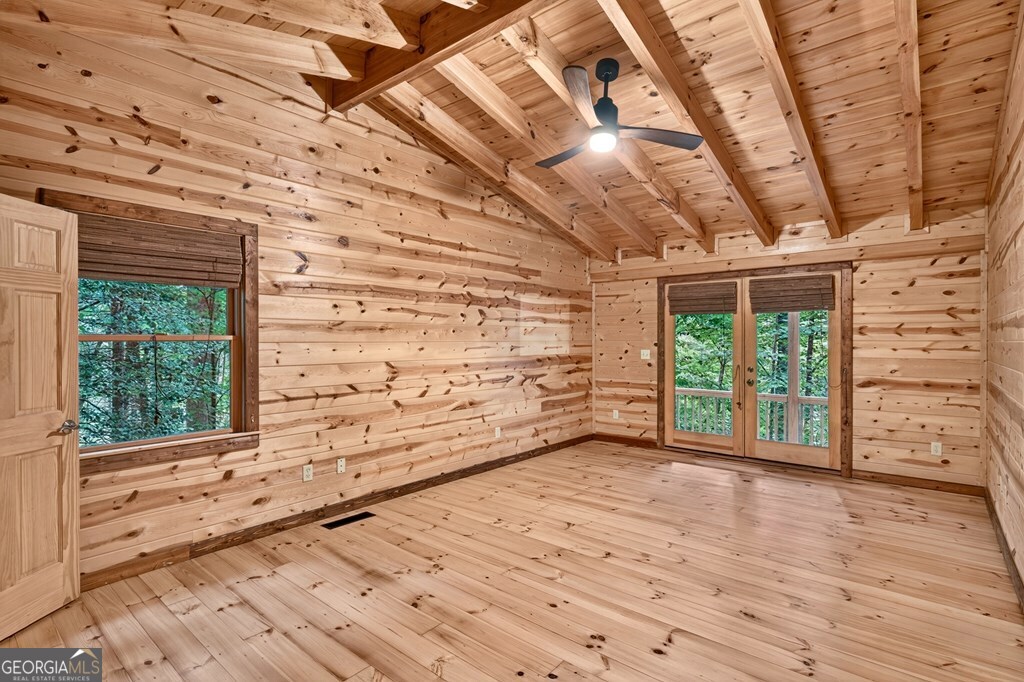 357 Hemlock Trail Property Photo 14