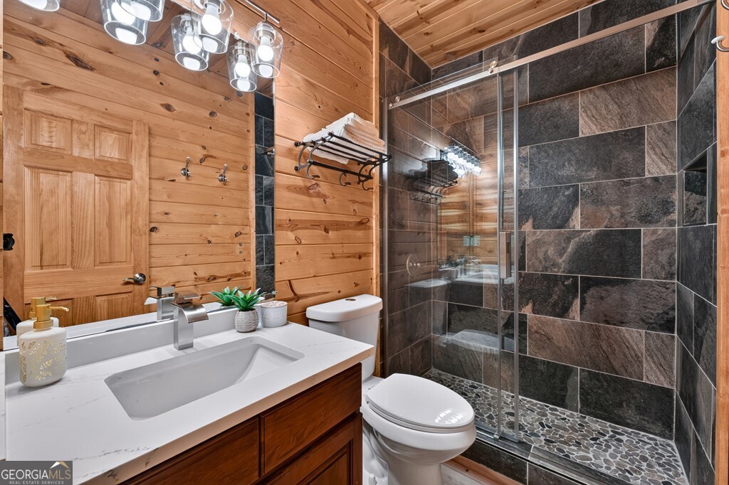 357 Hemlock Trail Property Photo 16