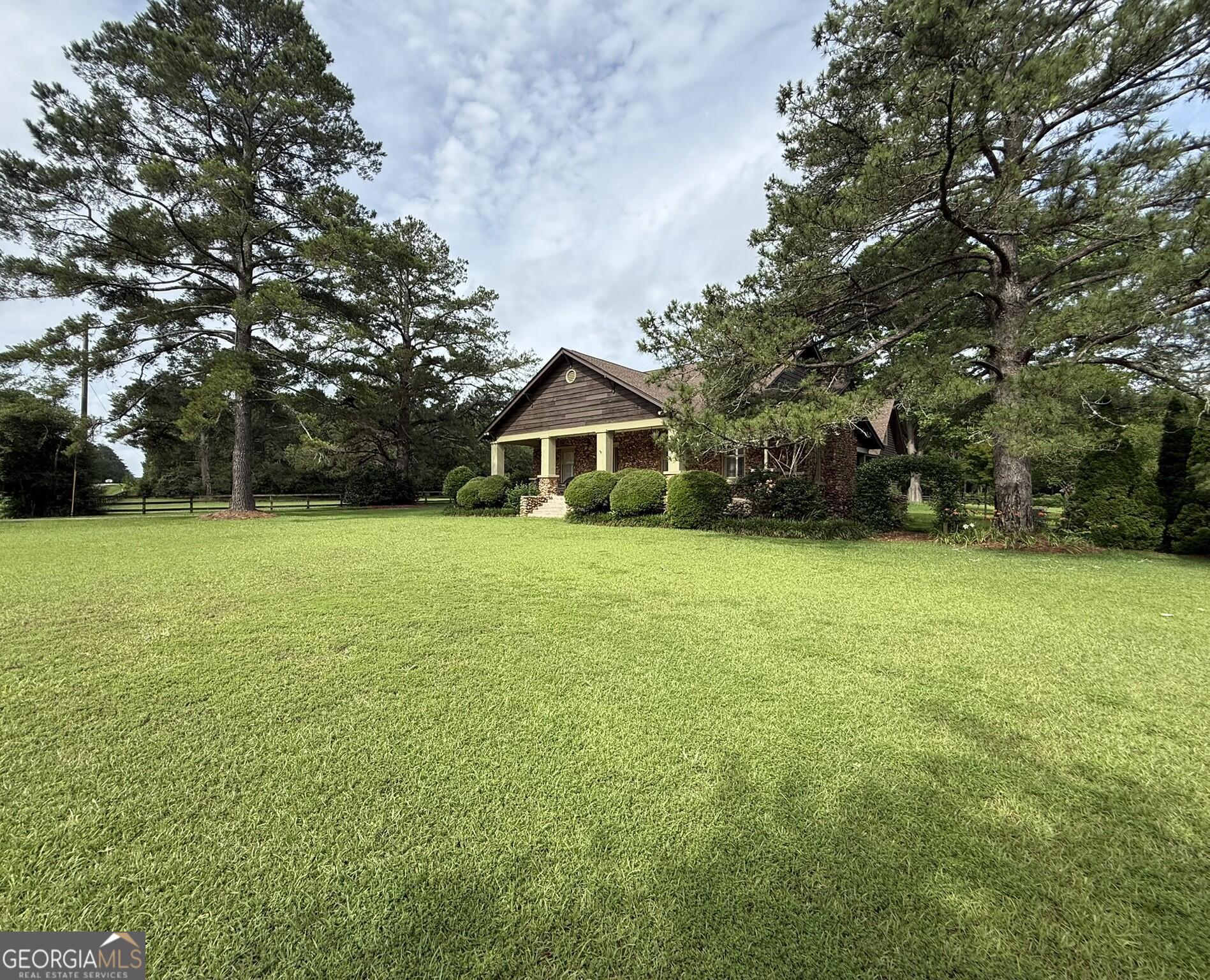 2101 Elko Road Property Photo 1
