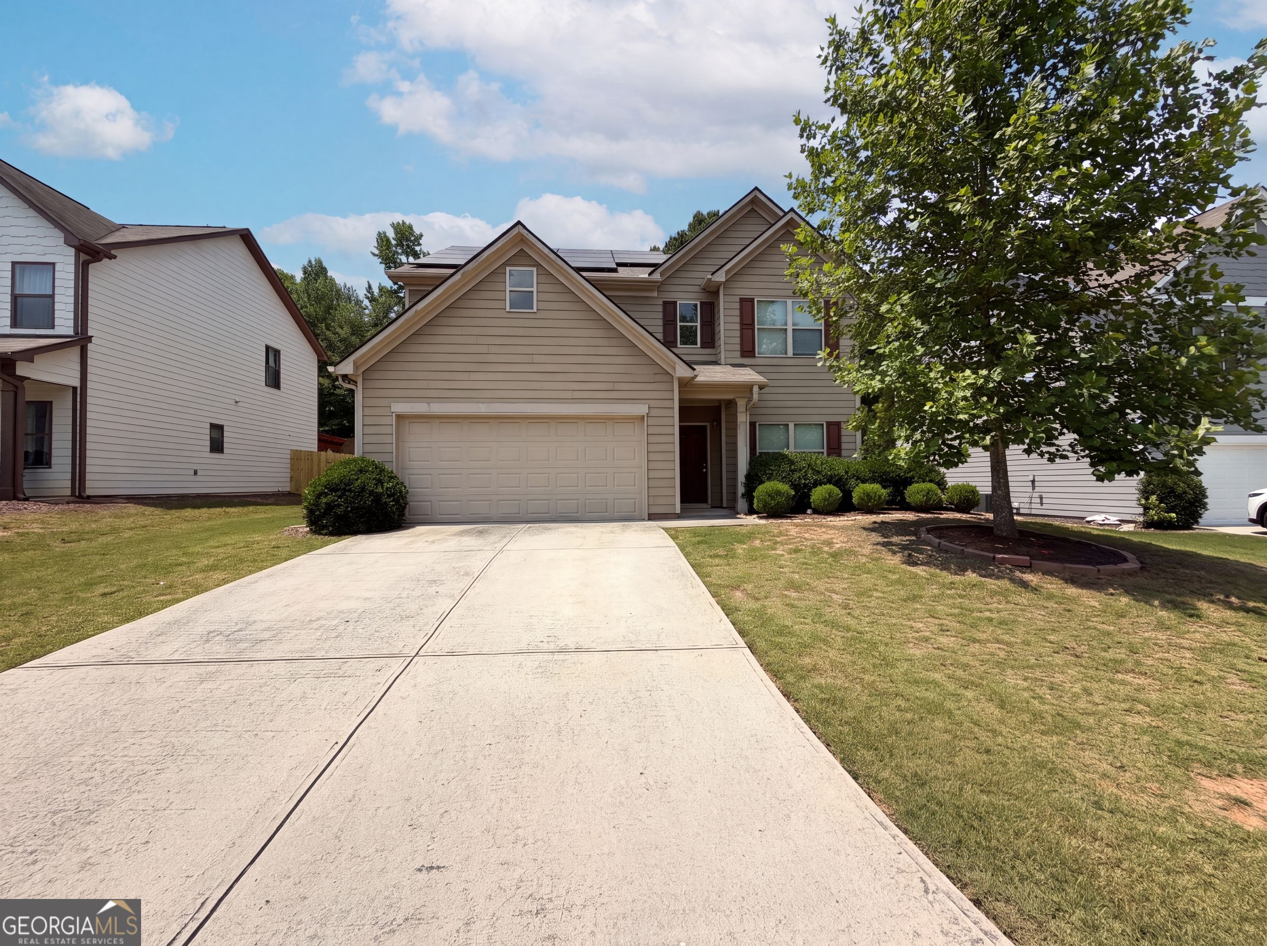 821 Walnut Woods Drive Property Photo 1