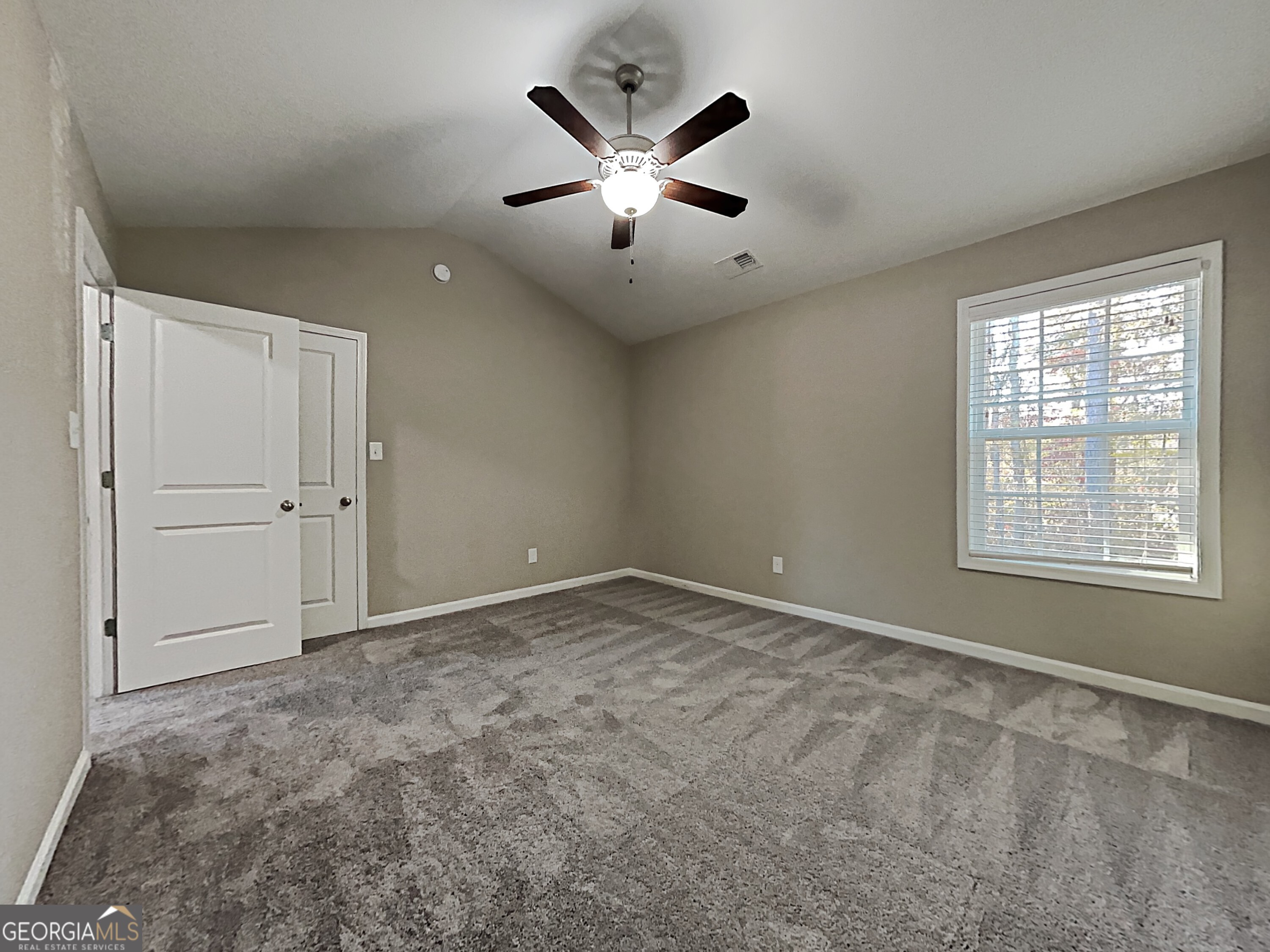 337 Cliffhaven Circle Property Photo 20