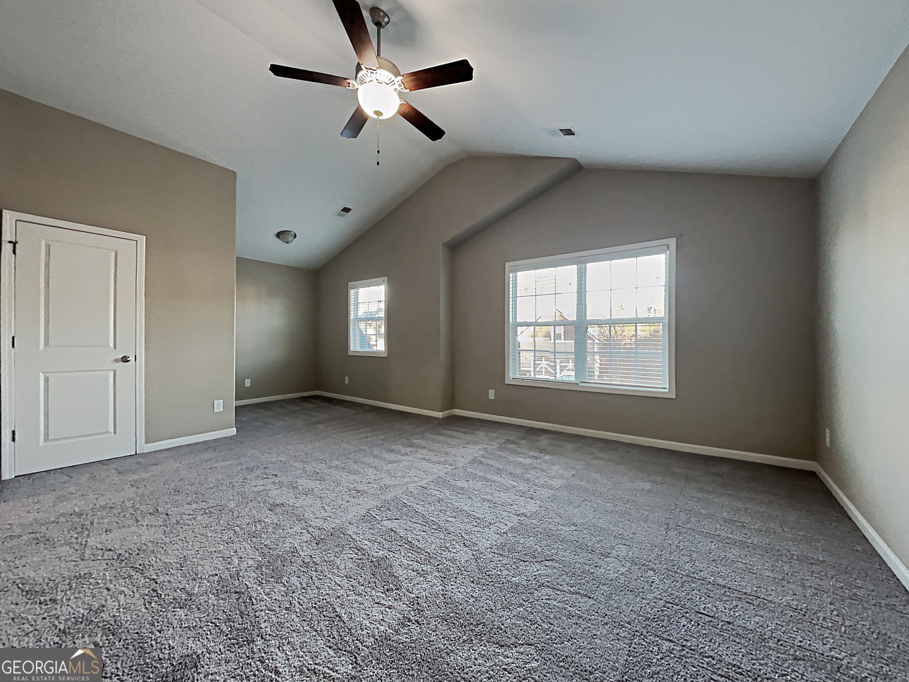 337 Cliffhaven Circle Property Photo 24