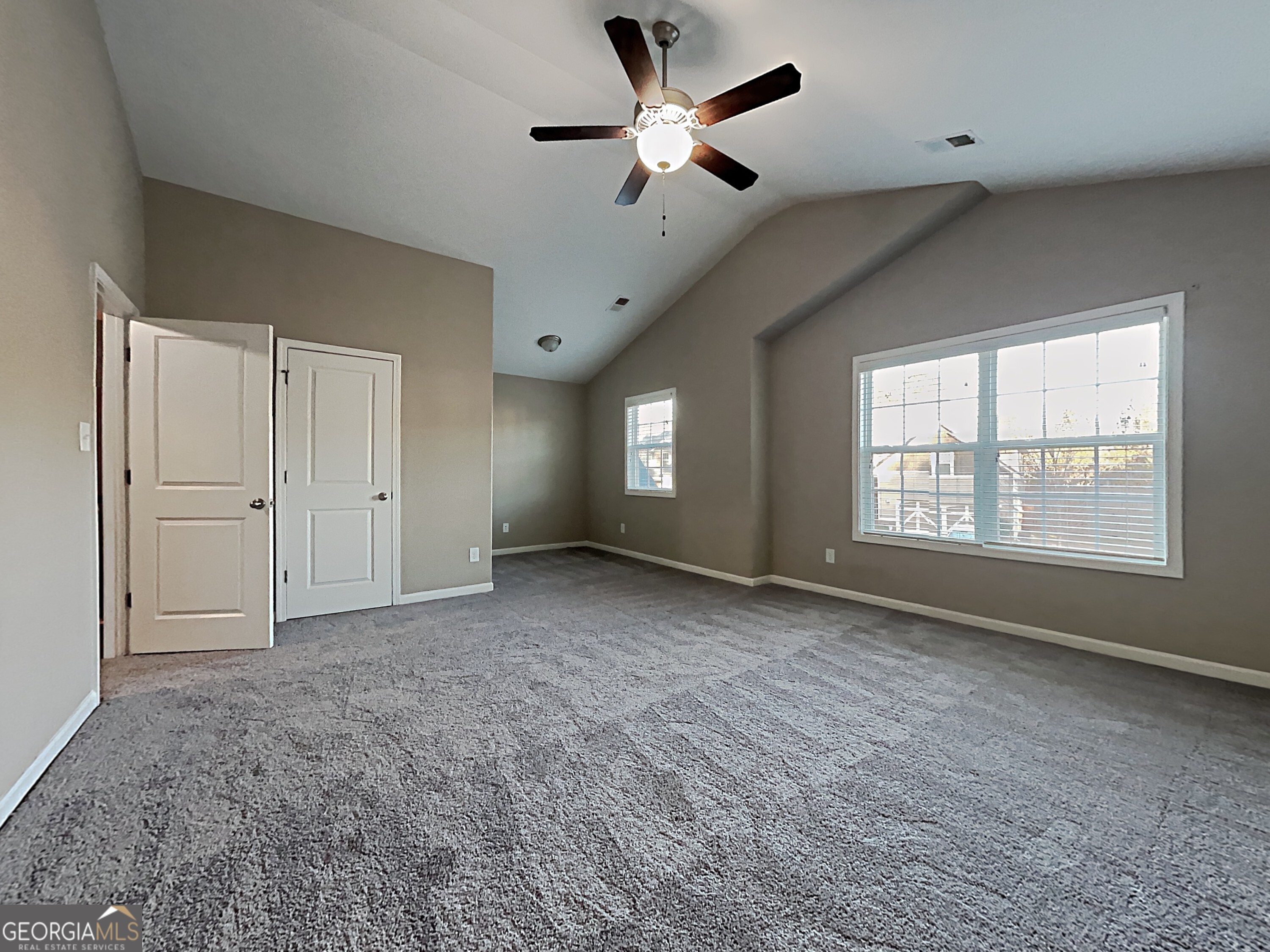 337 Cliffhaven Circle Property Photo 25