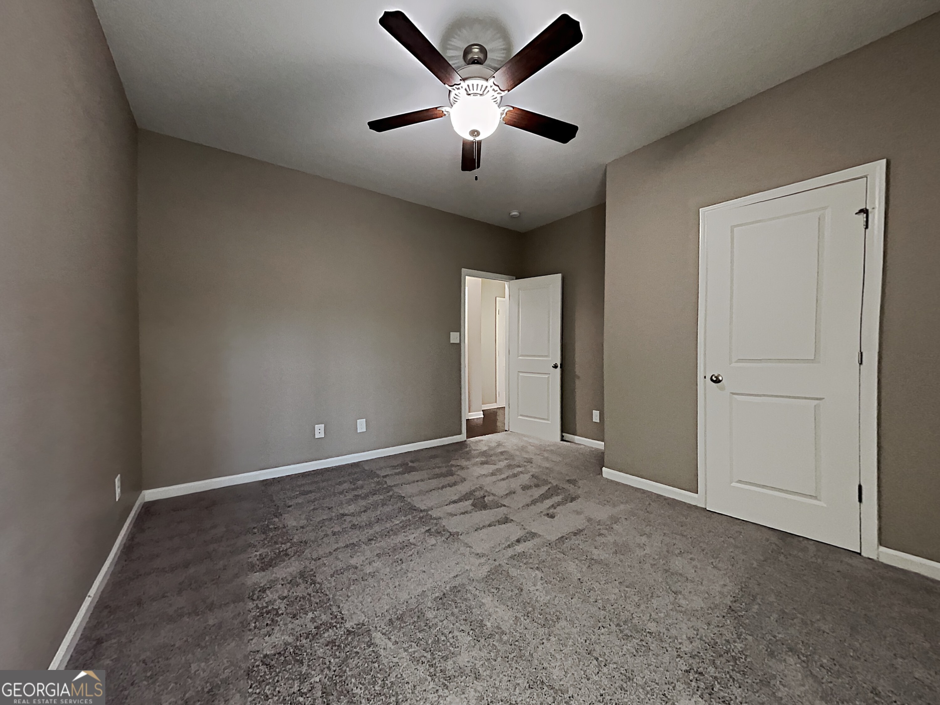 337 Cliffhaven Circle Property Photo 26