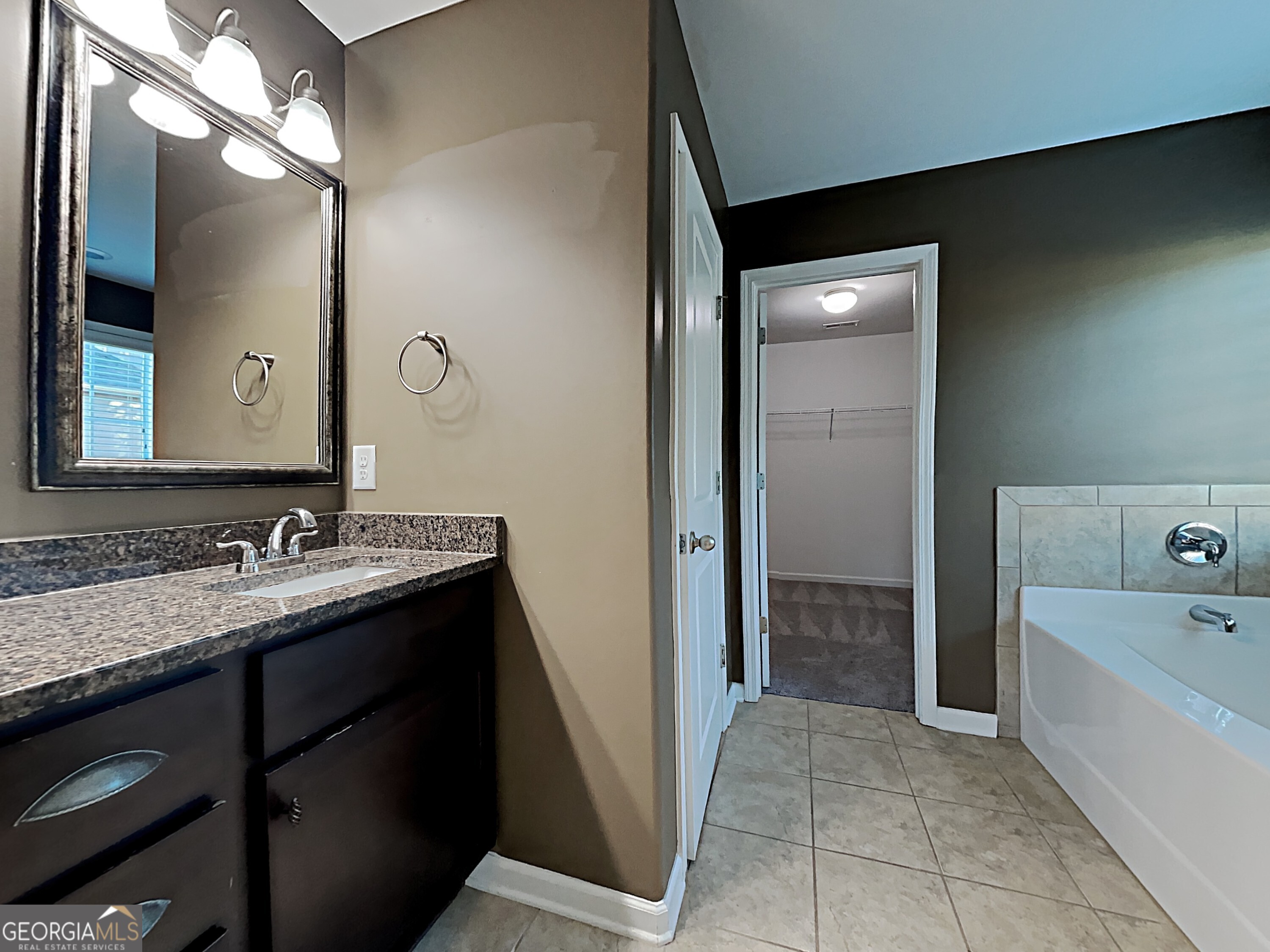 337 Cliffhaven Circle Property Photo 37